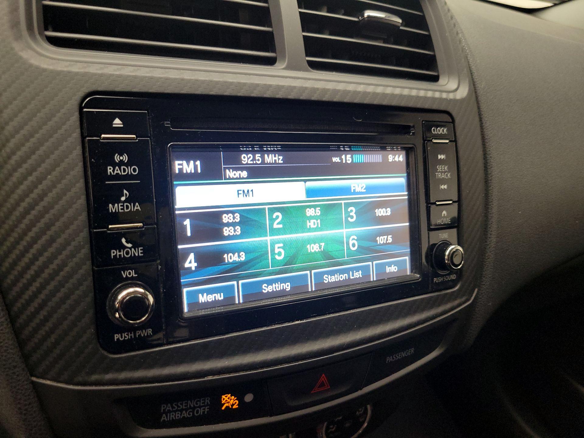 Thumbnail: 2017 Mitsubishi Outlander Sport - 15