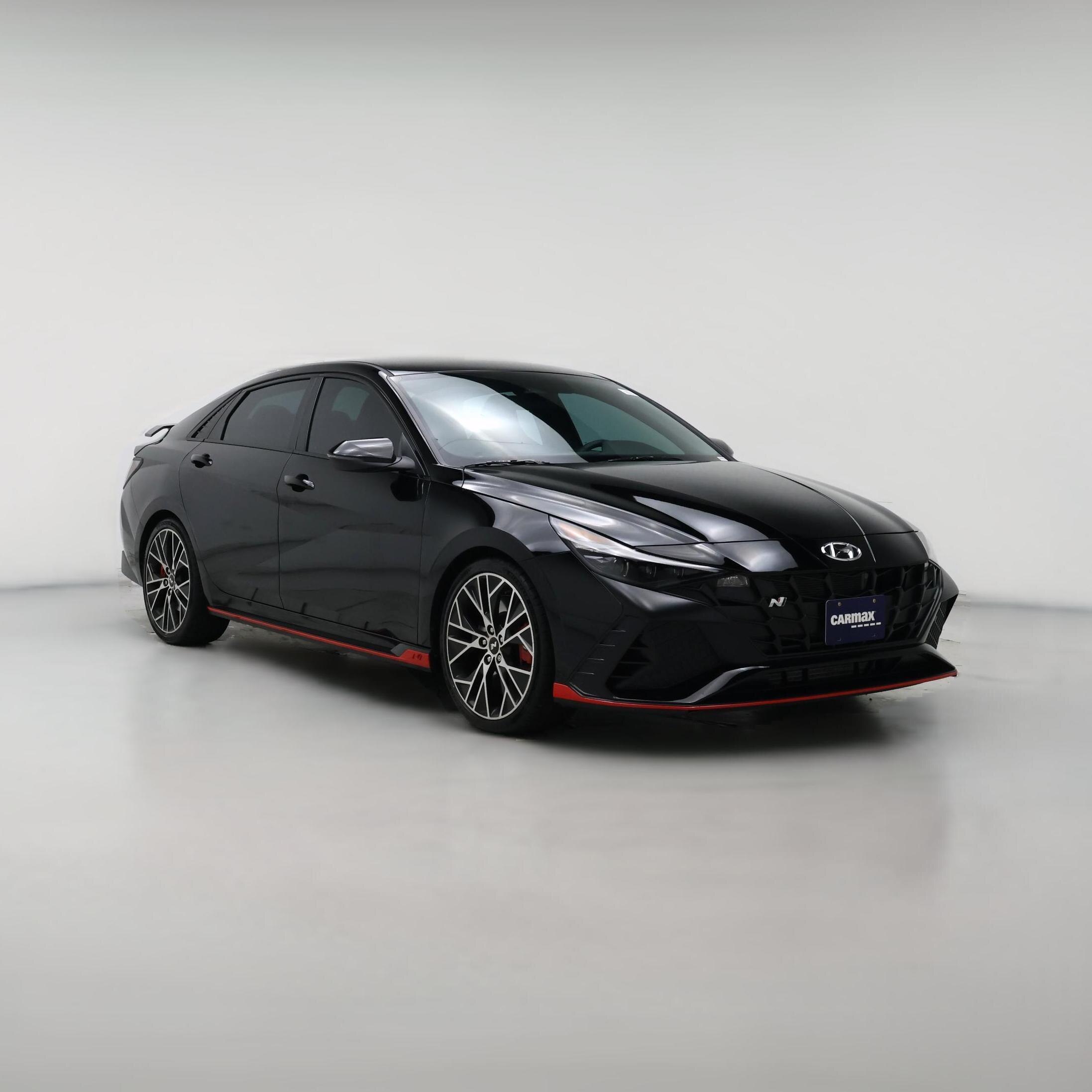 Thumbnail: 2022 Hyundai Elantra - 1