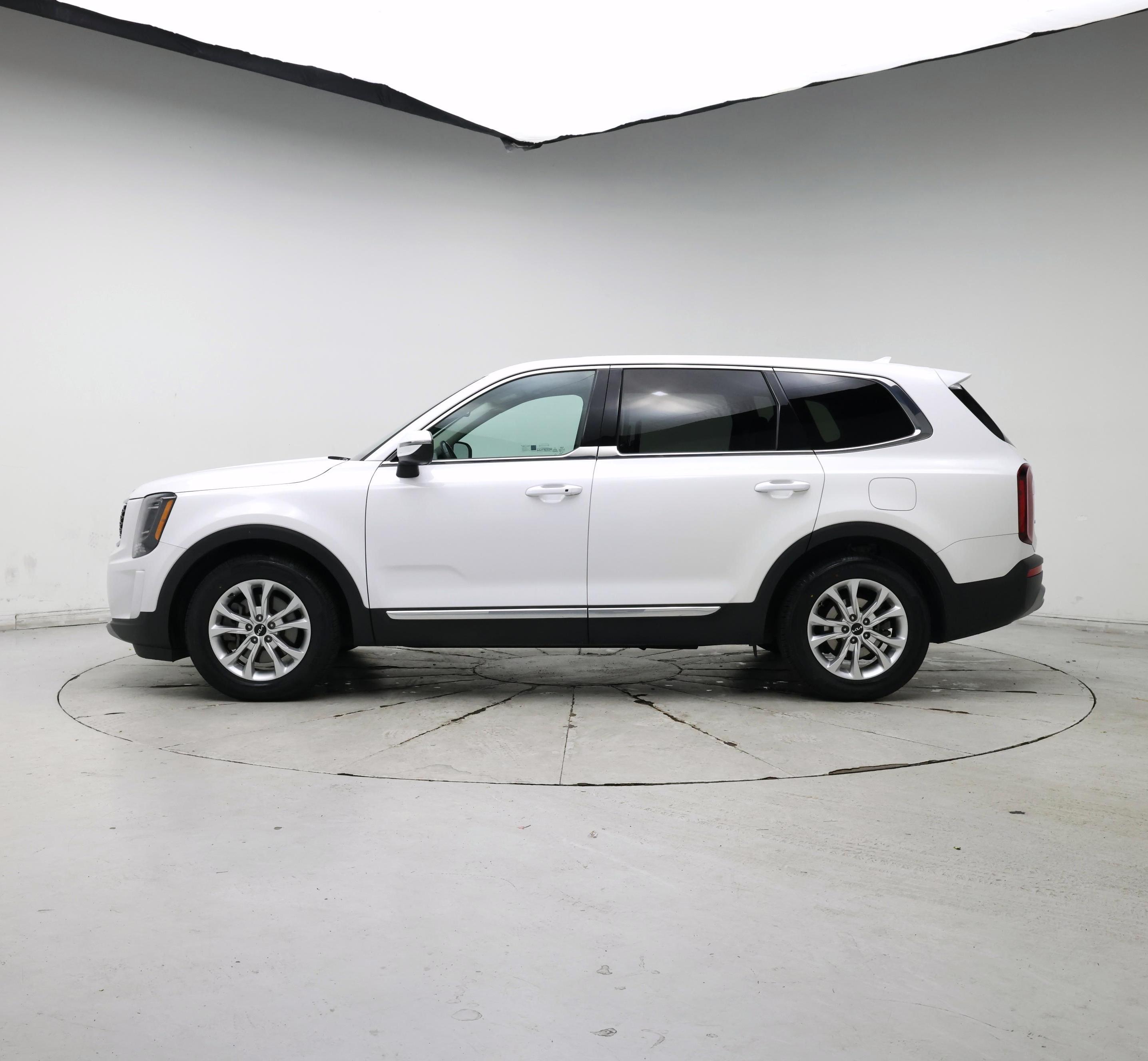 Thumbnail: 2022 Kia Telluride - 3