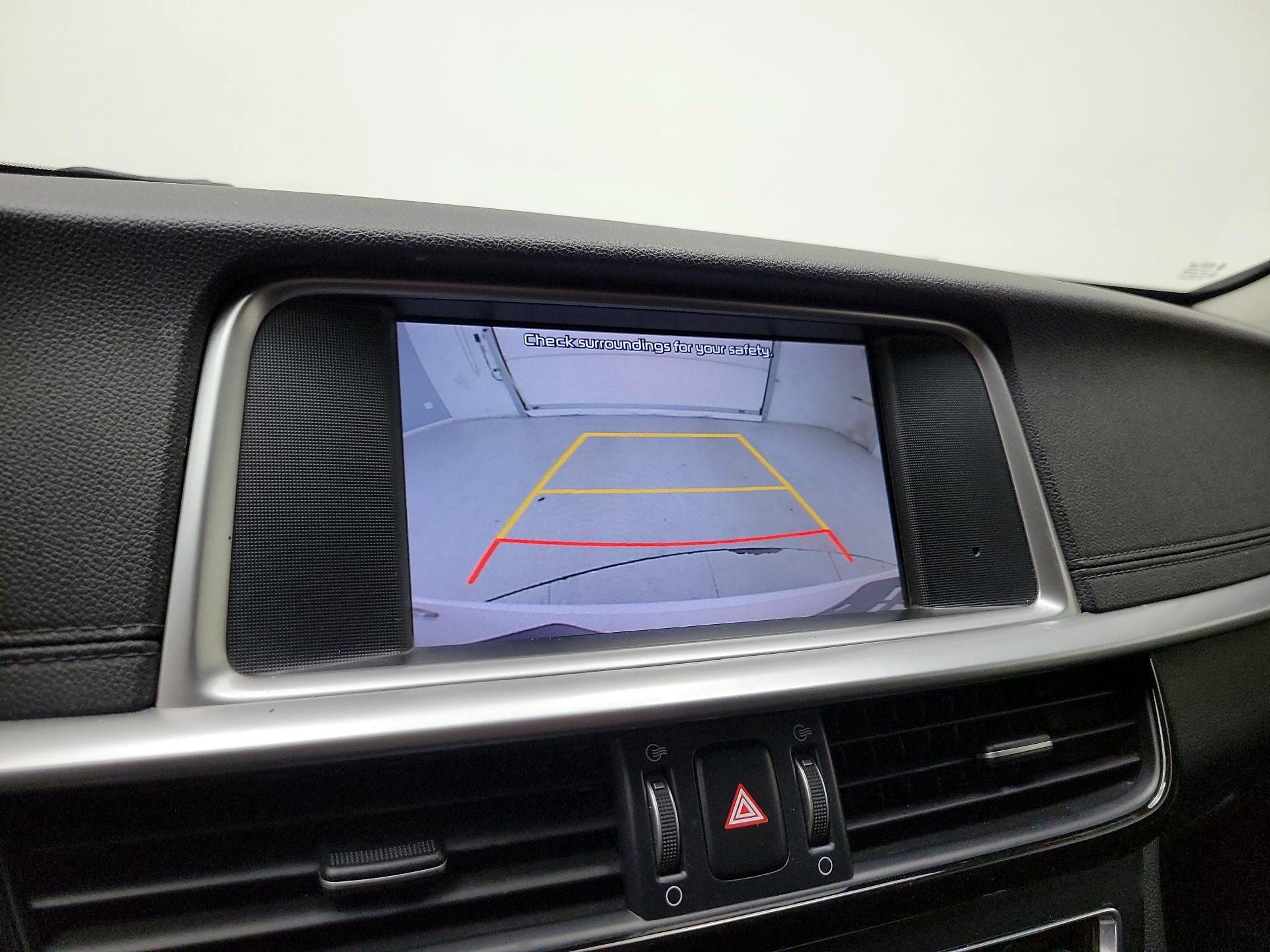 Thumbnail: 2019 Kia Optima - 14