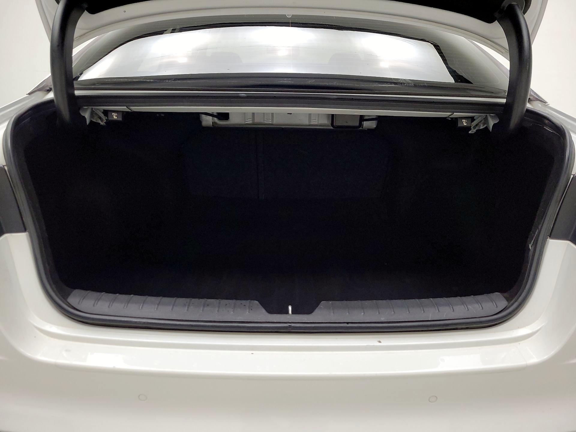 Thumbnail: 2019 Kia Optima - 20