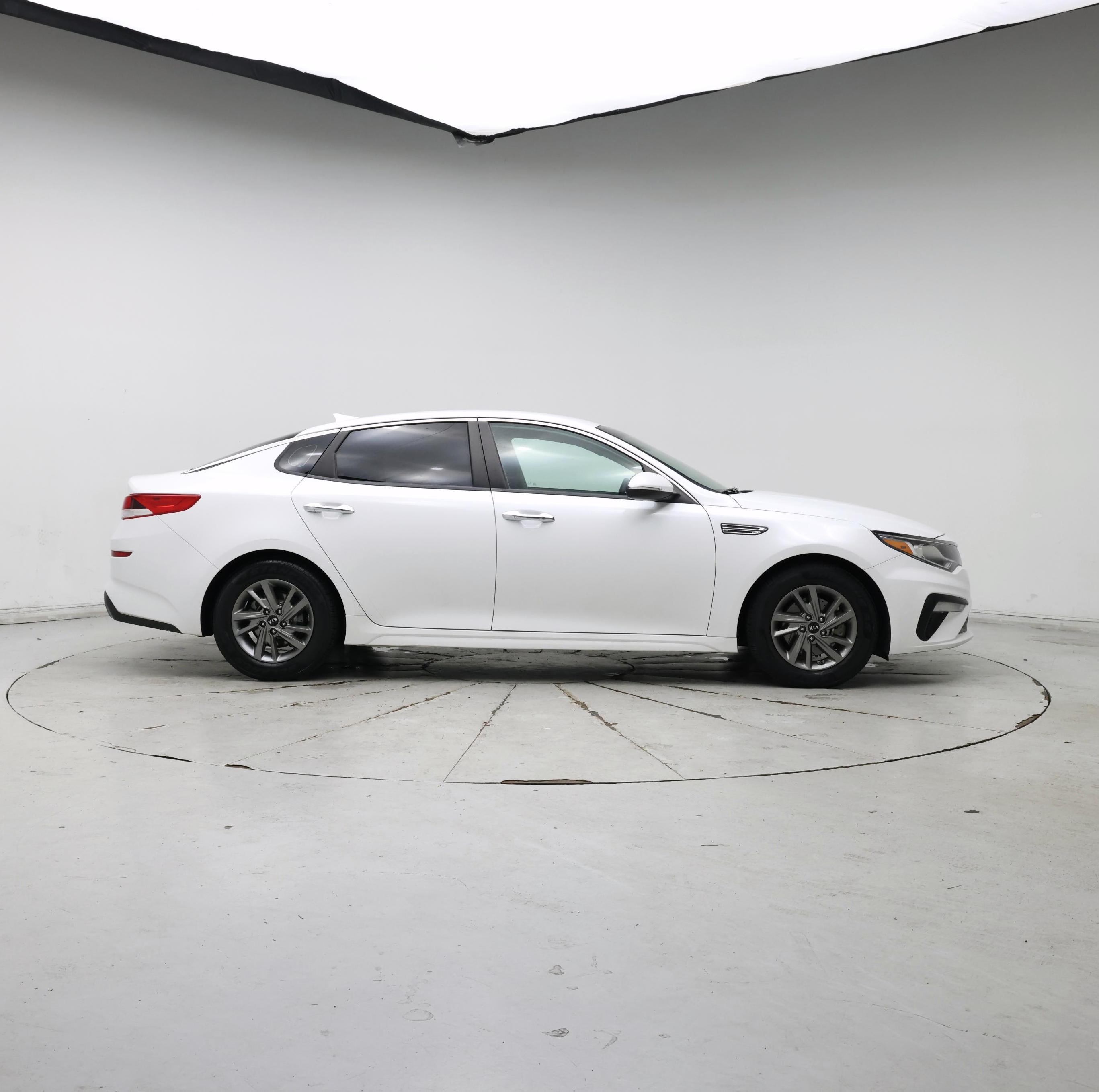 Thumbnail: 2019 Kia Optima - 7