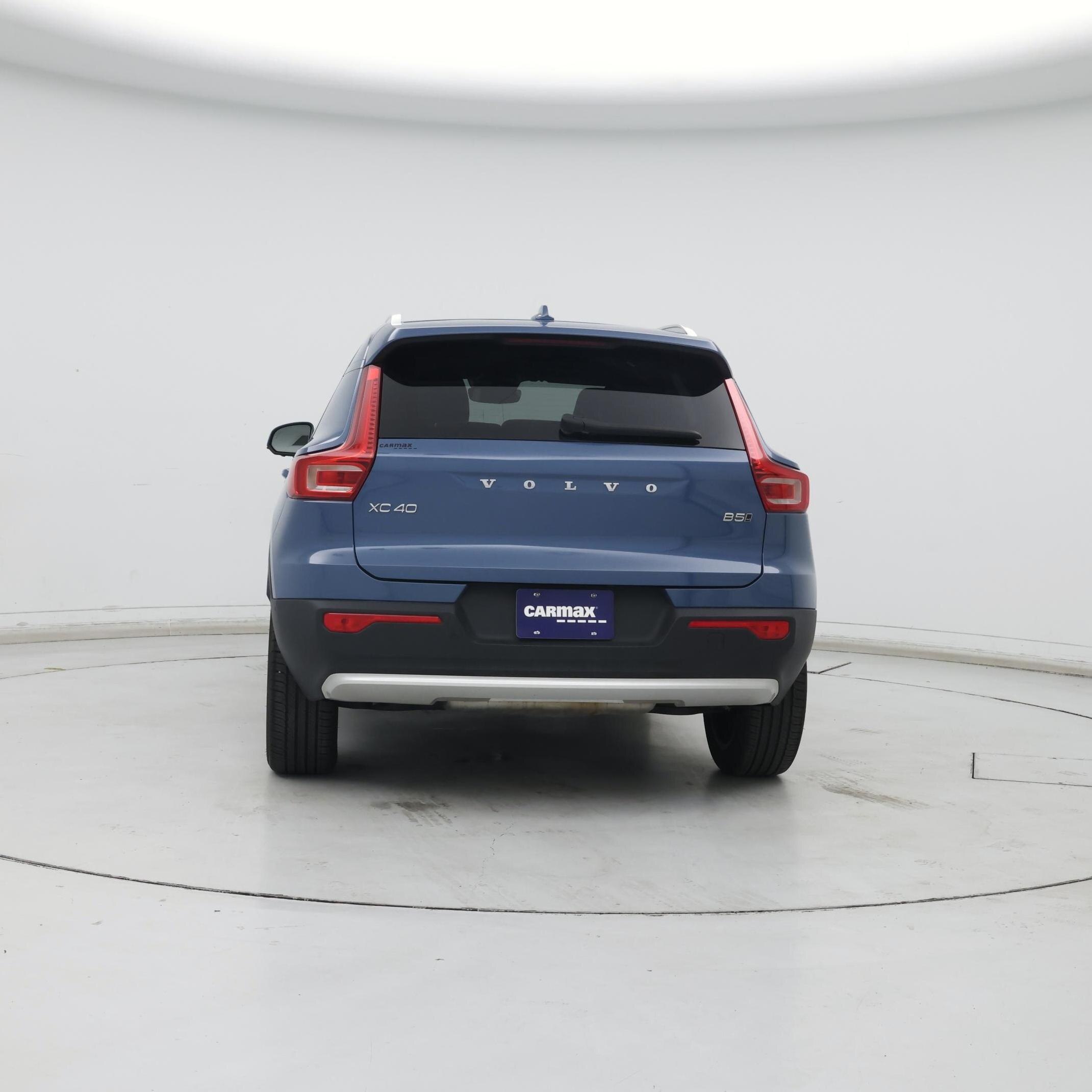 Thumbnail: 2024 Volvo XC40 - 6