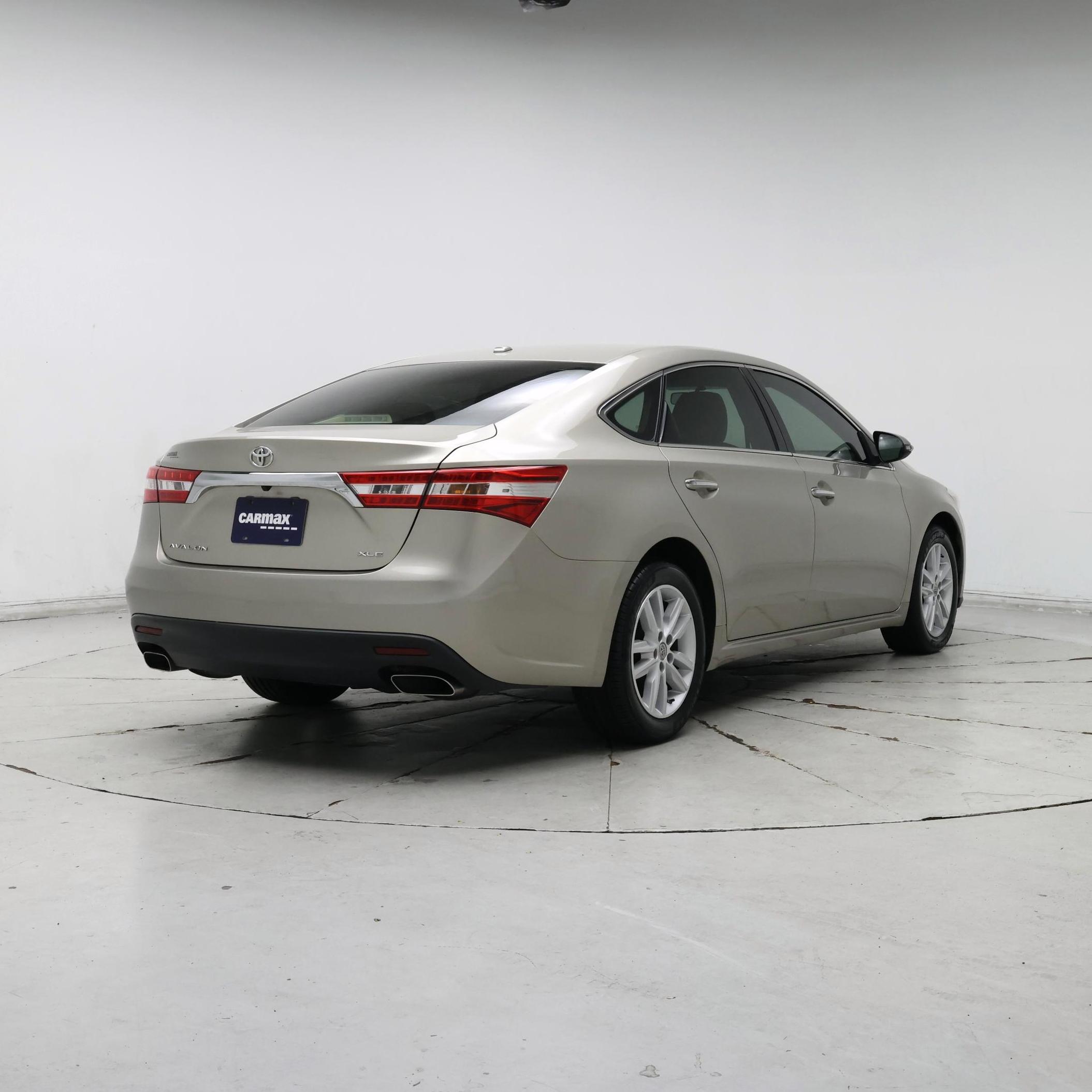 Thumbnail: 2015 Toyota Avalon - 8