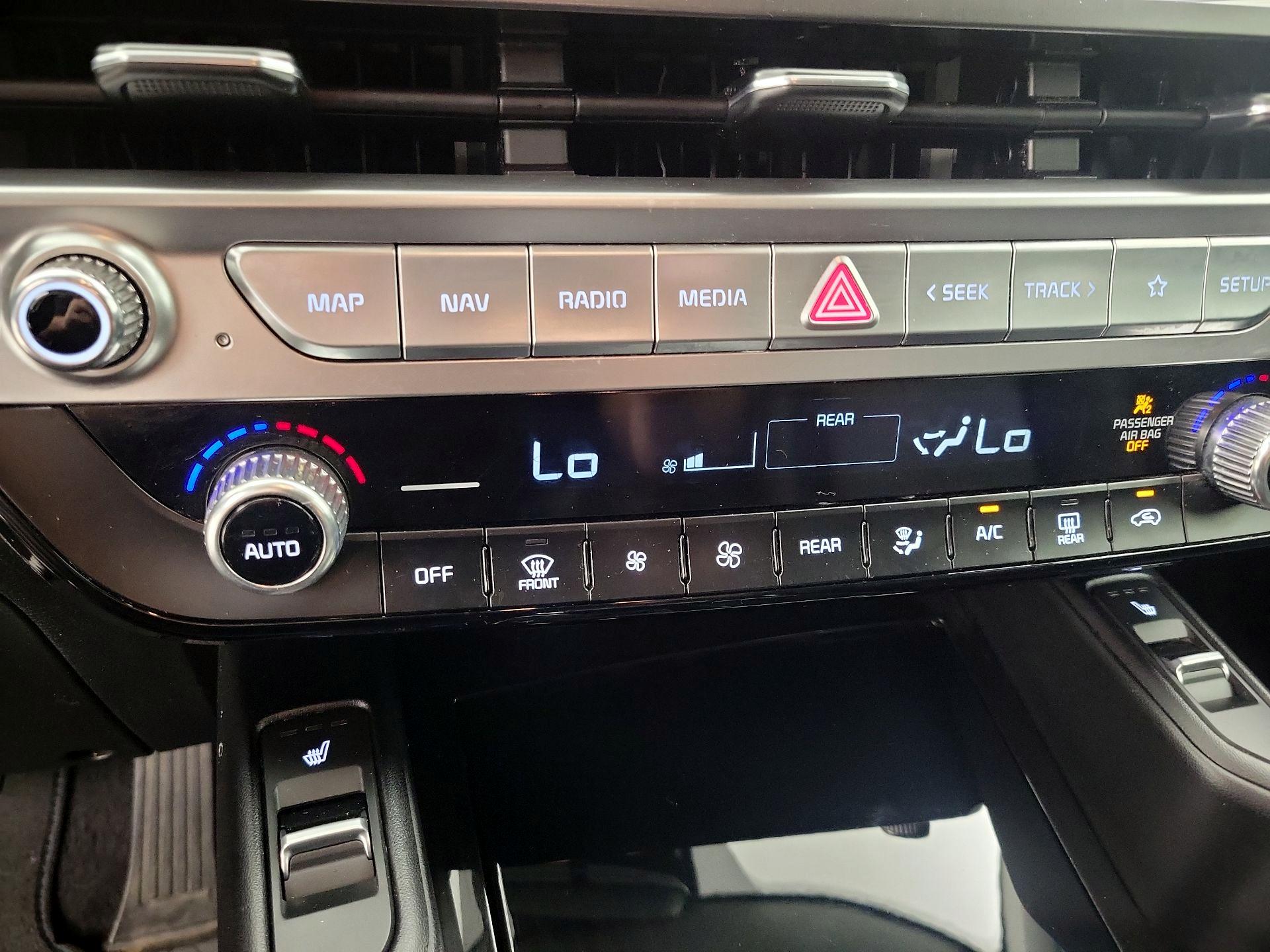 Thumbnail: 2024 Kia Telluride - 17