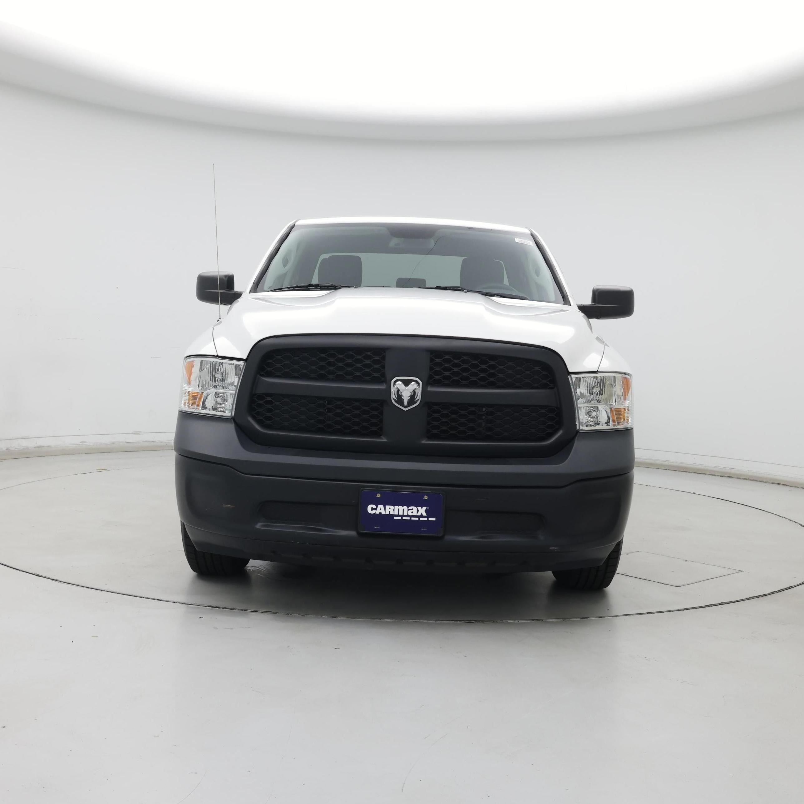 Thumbnail: 2019 RAM 1500 Classic - 5