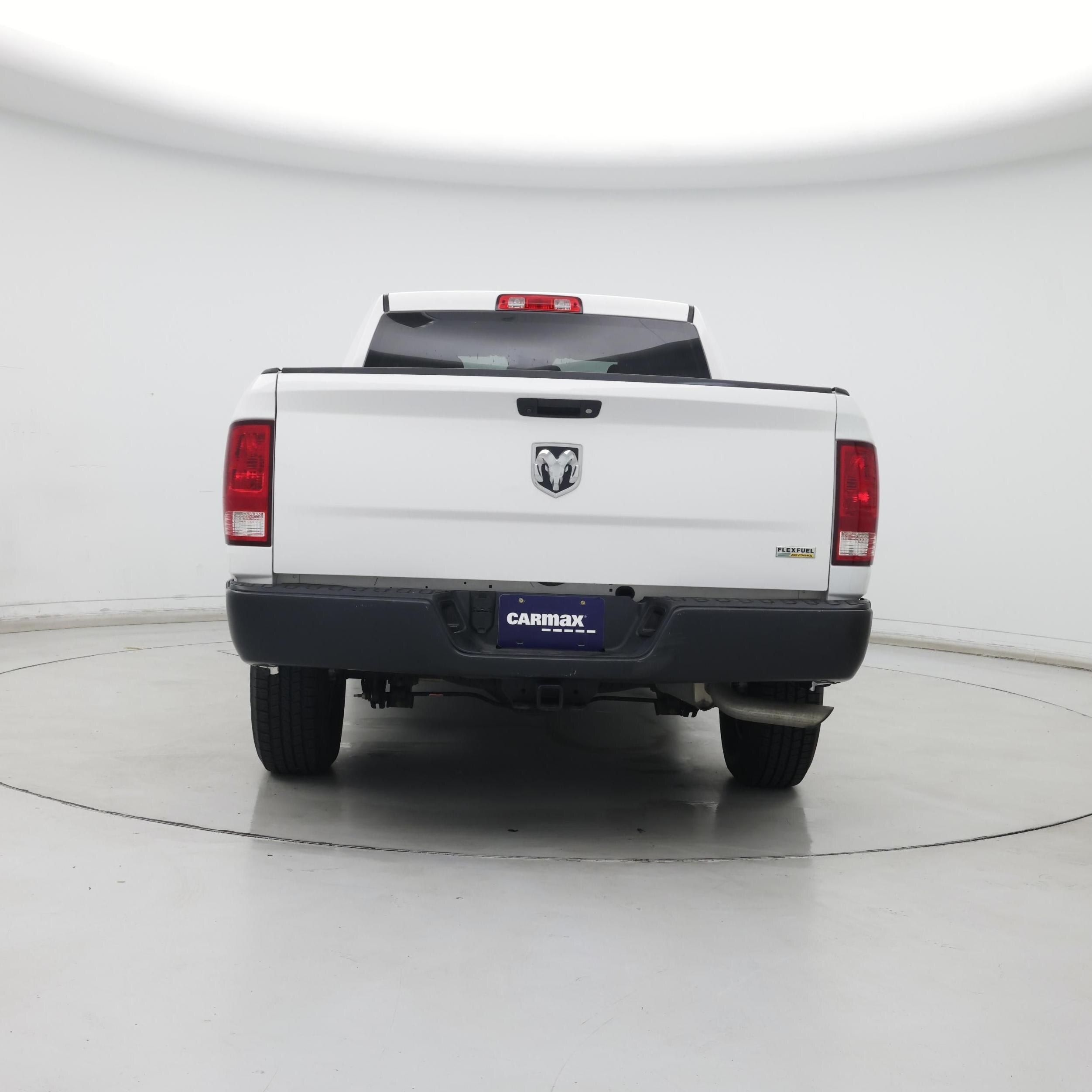 Thumbnail: 2019 RAM 1500 Classic - 6