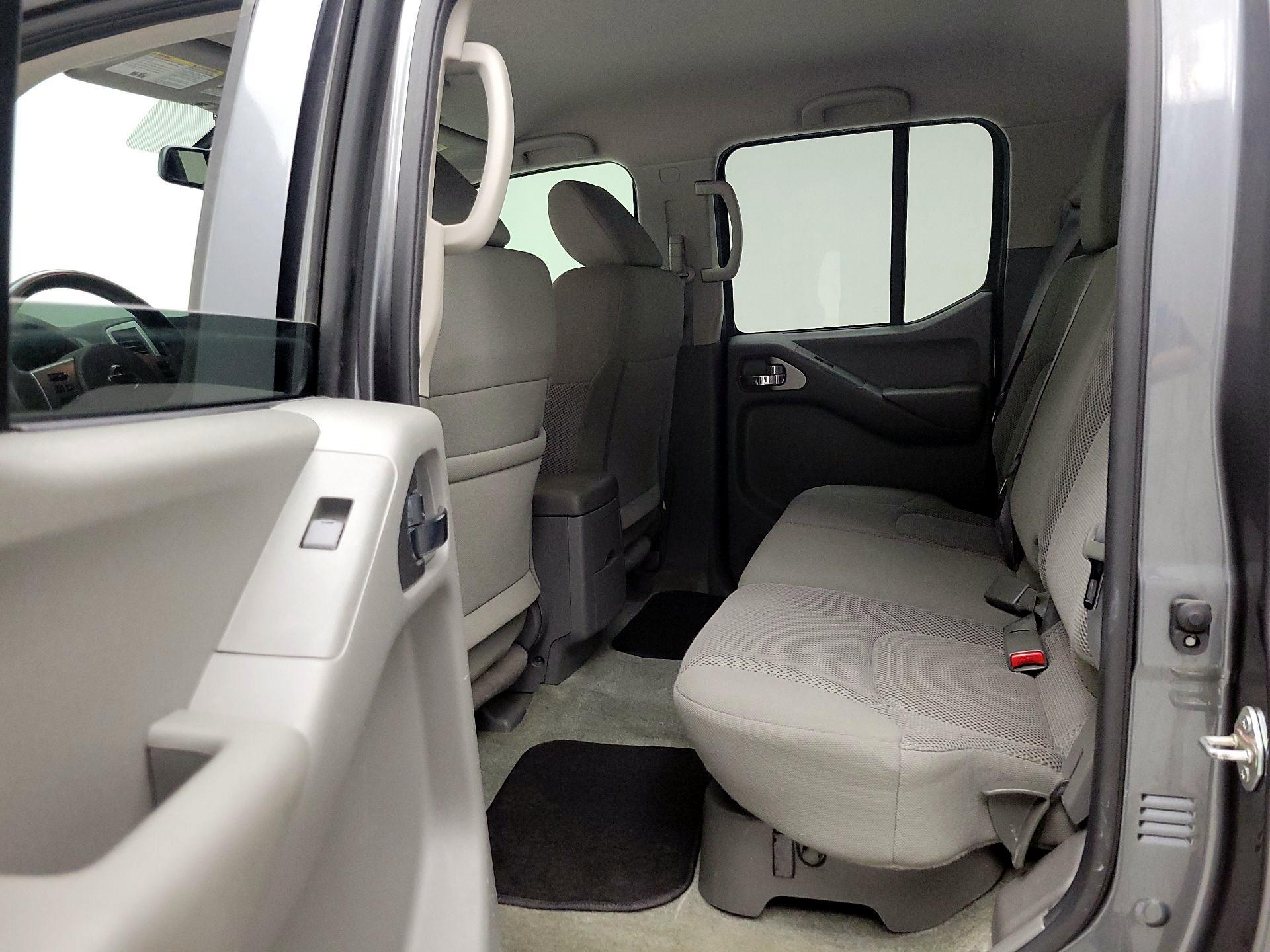 Thumbnail: 2018 Nissan Frontier - 19