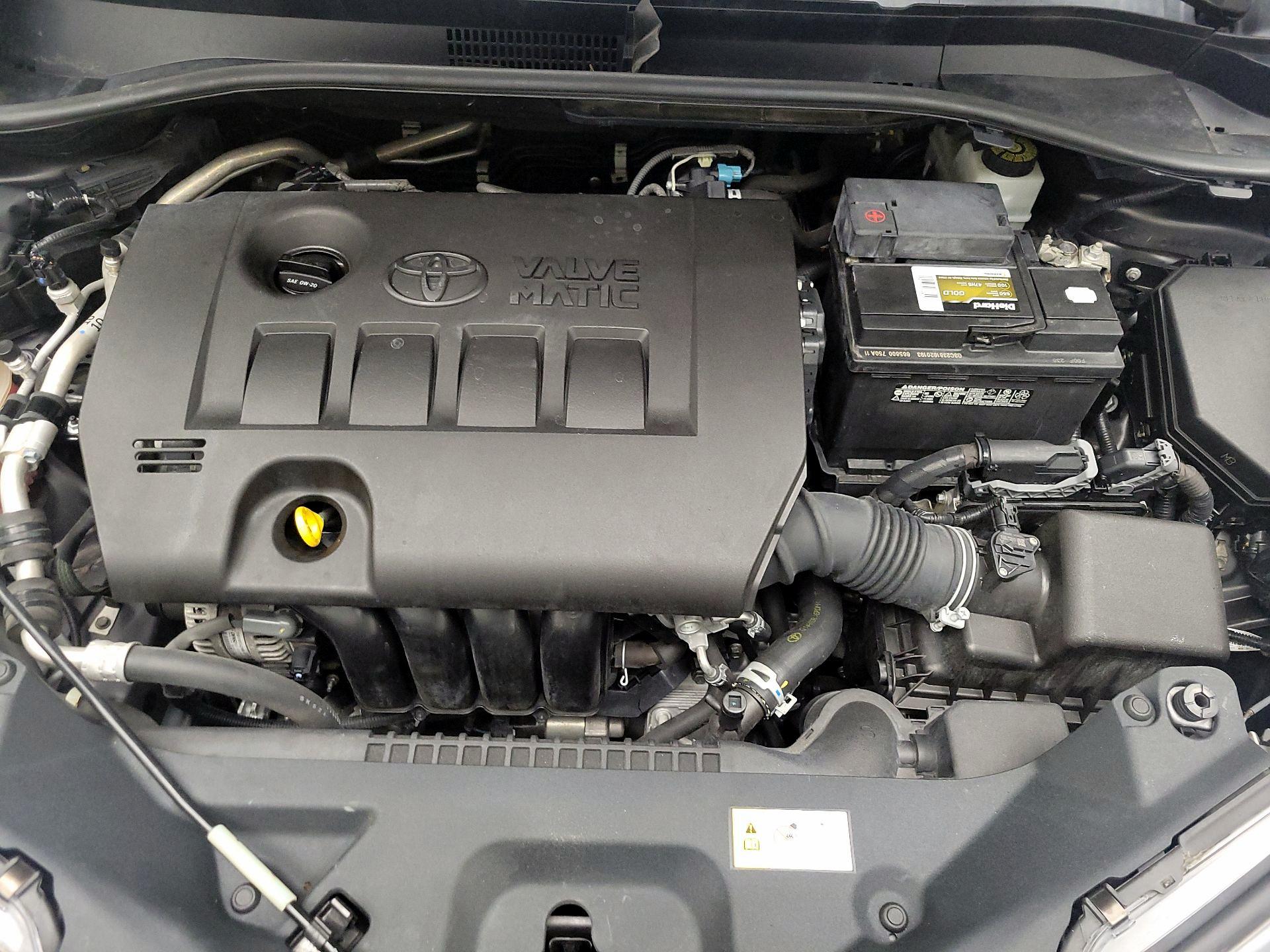 Thumbnail: 2018 Toyota C-HR - 20