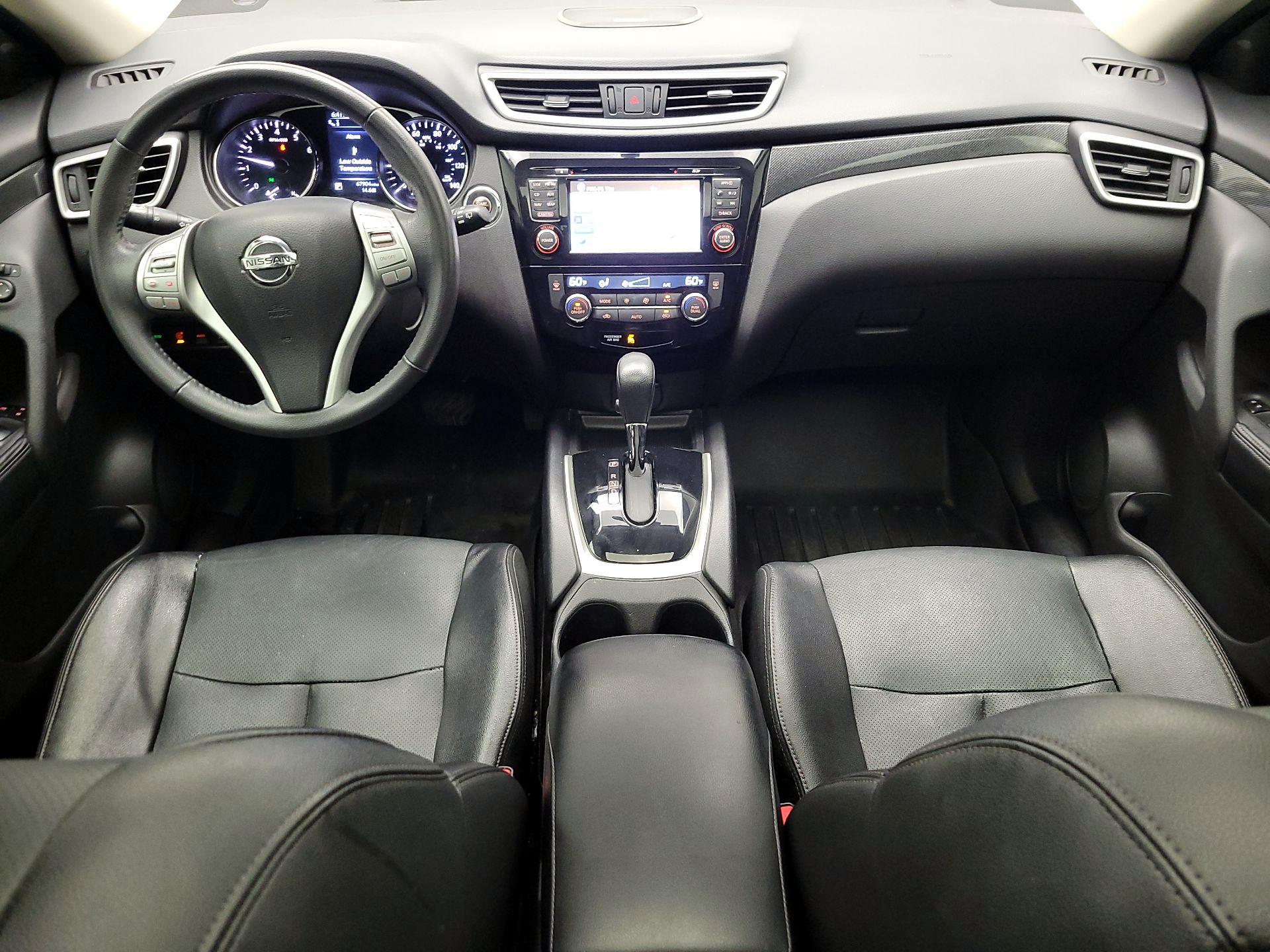 Thumbnail: 2016 Nissan Rogue - 9