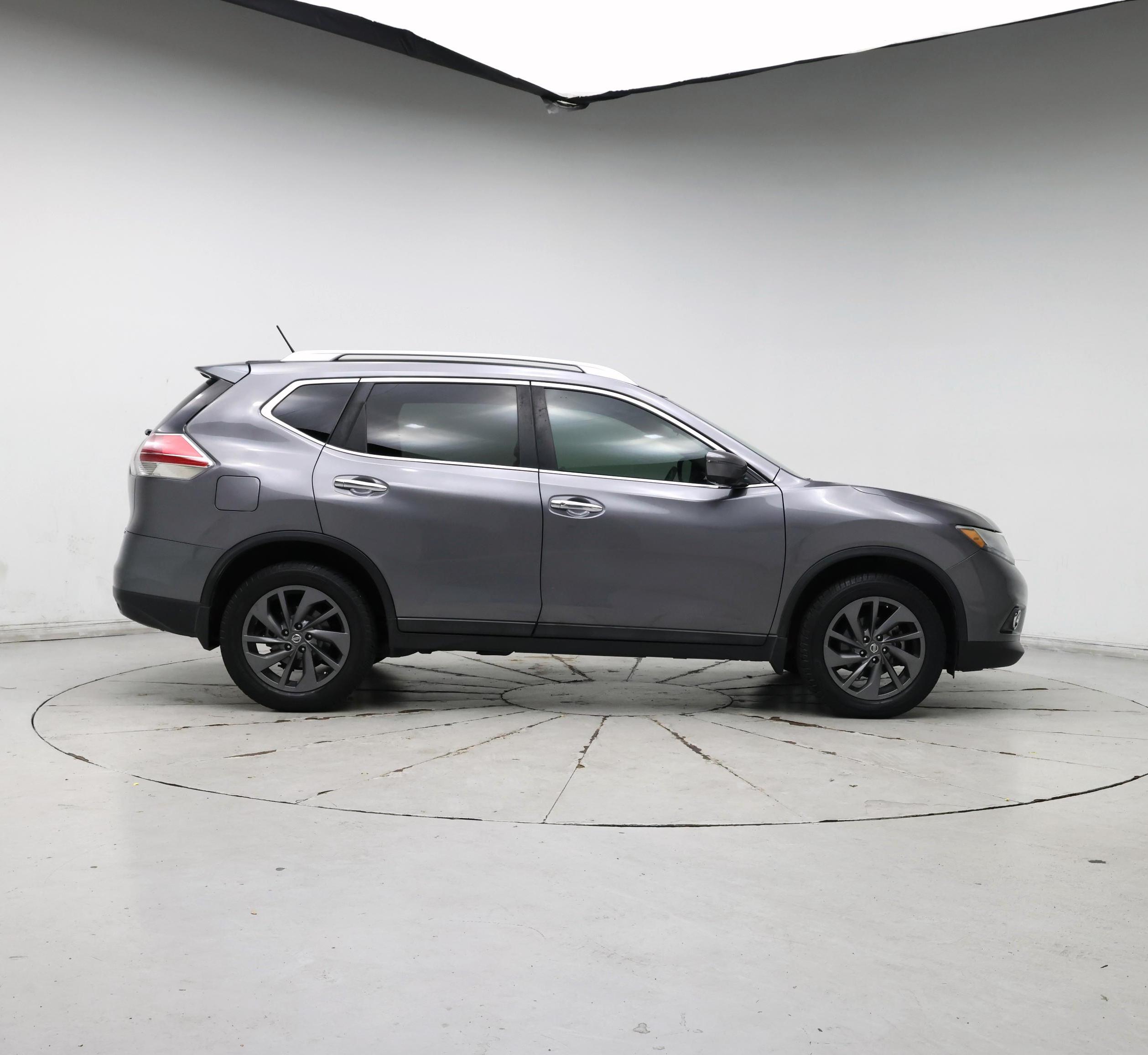 Thumbnail: 2016 Nissan Rogue - 7
