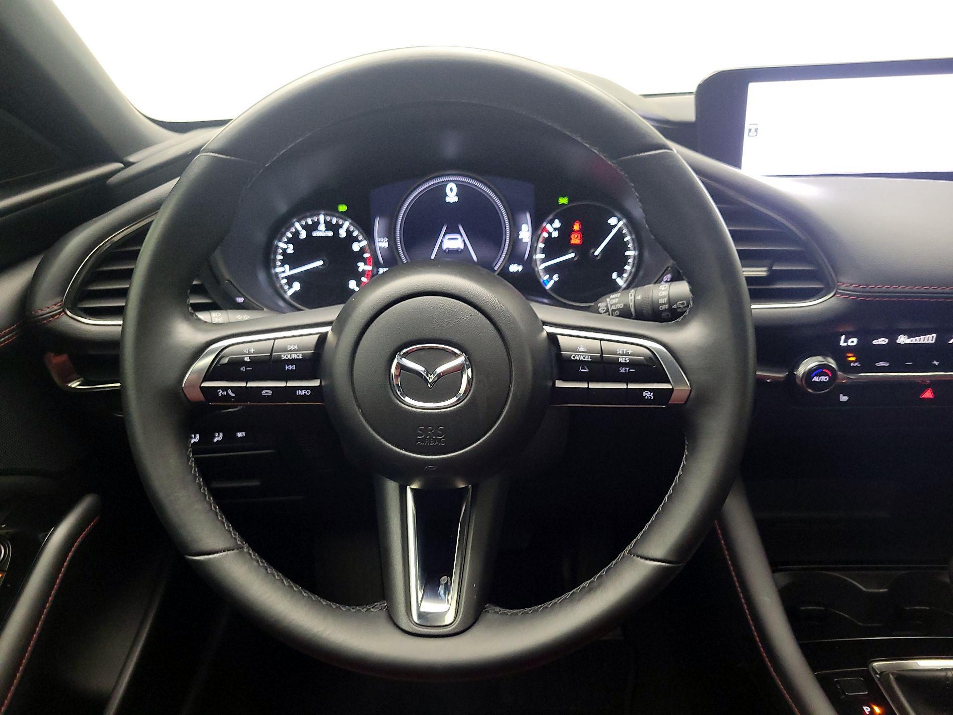 Thumbnail: 2024 Mazda Mazda3 - 10