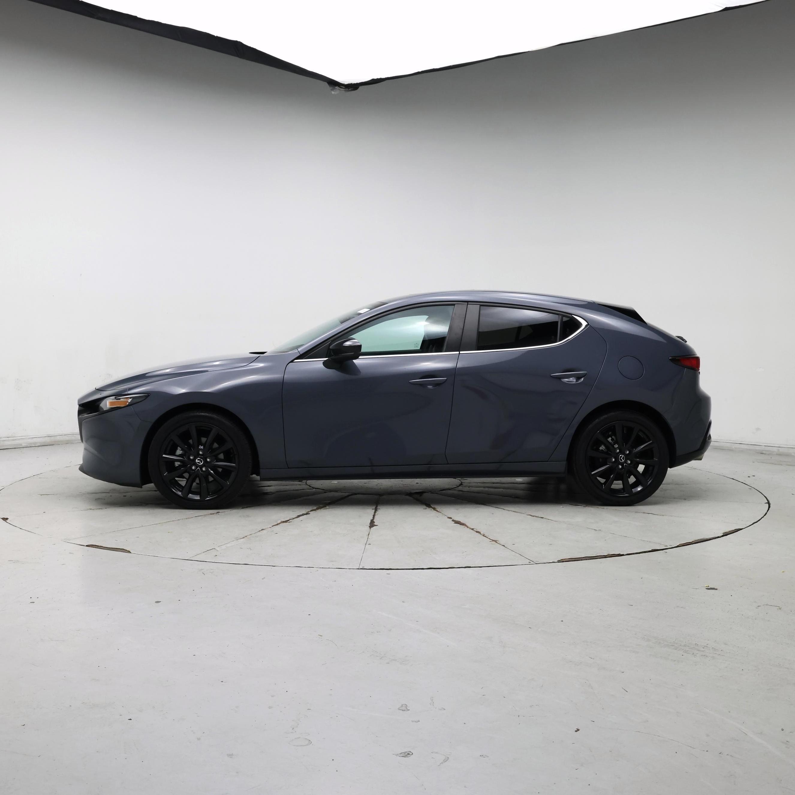Thumbnail: 2024 Mazda Mazda3 - 3