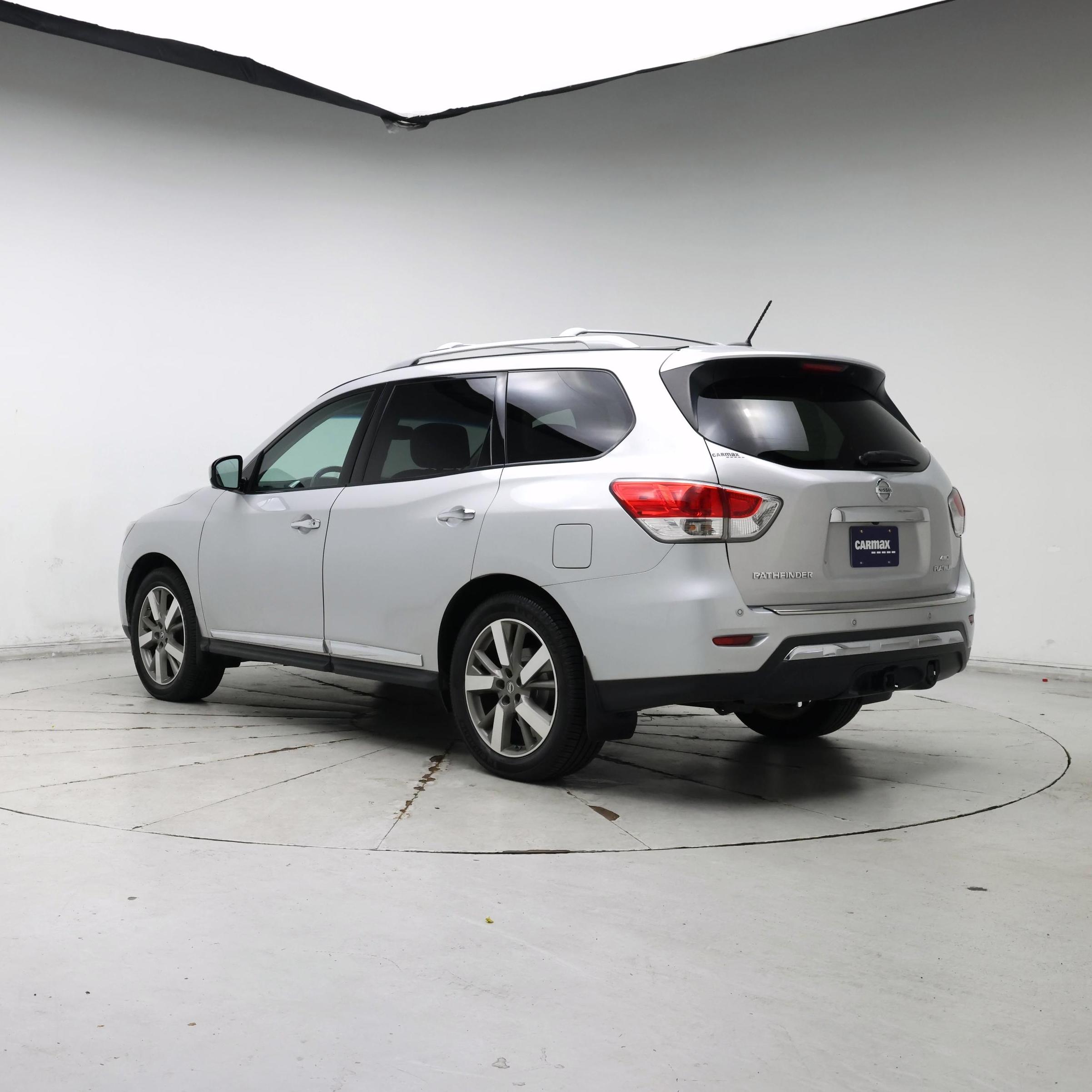 Thumbnail: 2014 Nissan Pathfinder - 2