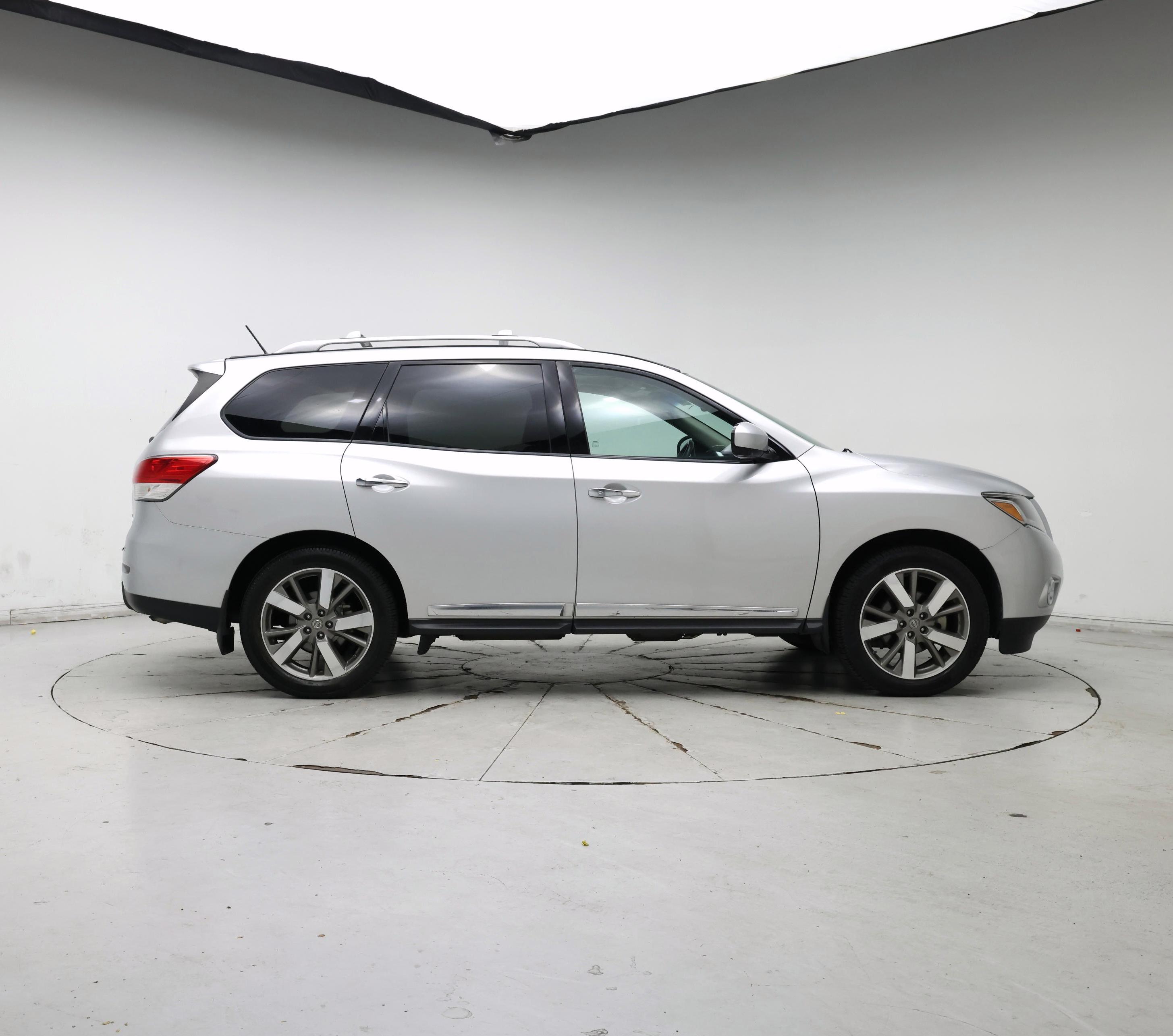 Thumbnail: 2014 Nissan Pathfinder - 7