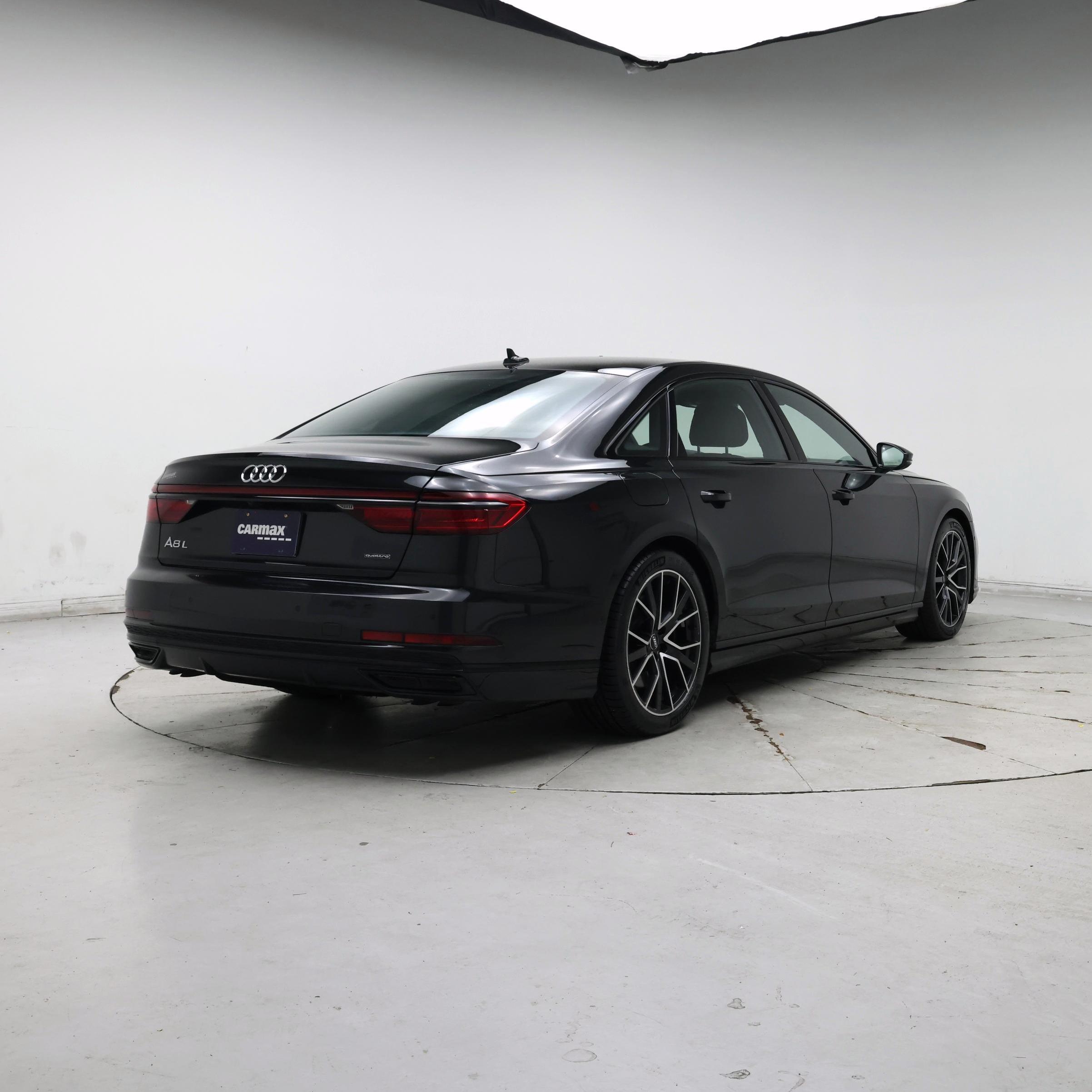 Thumbnail: 2020 Audi A8 - 8