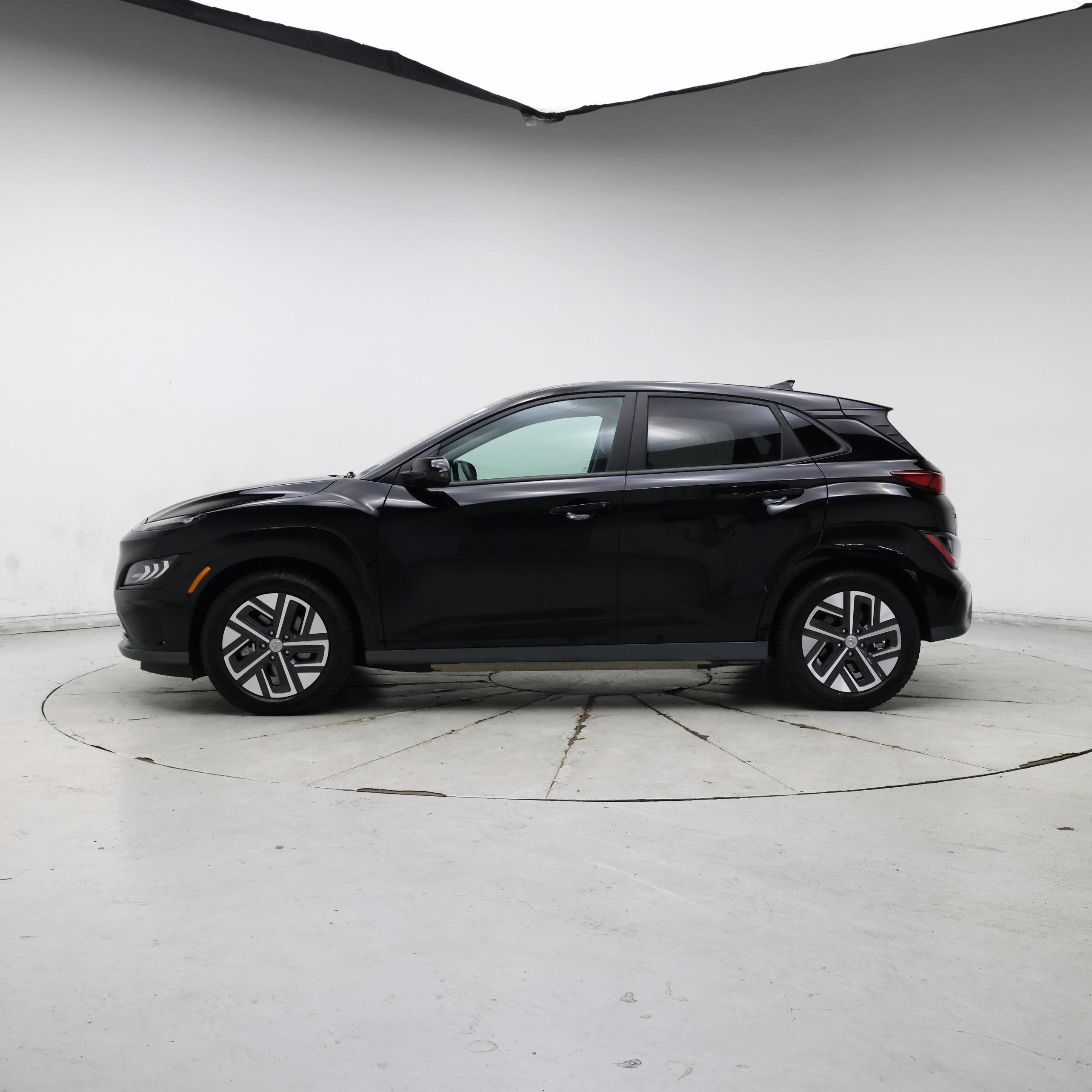 Thumbnail: 2023 Hyundai Kona - 3