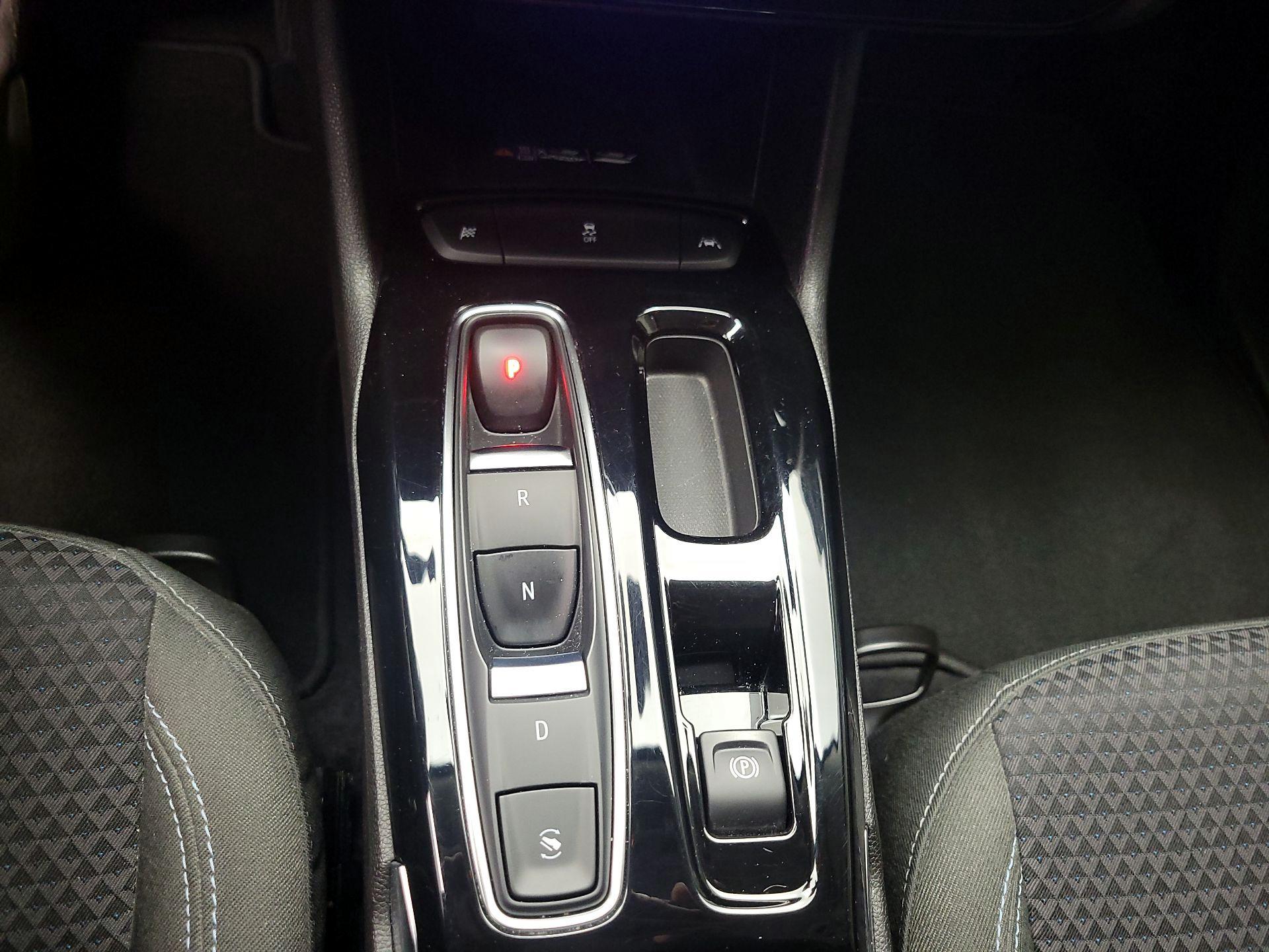 Thumbnail: 2023 Chevrolet Bolt EUV - 18