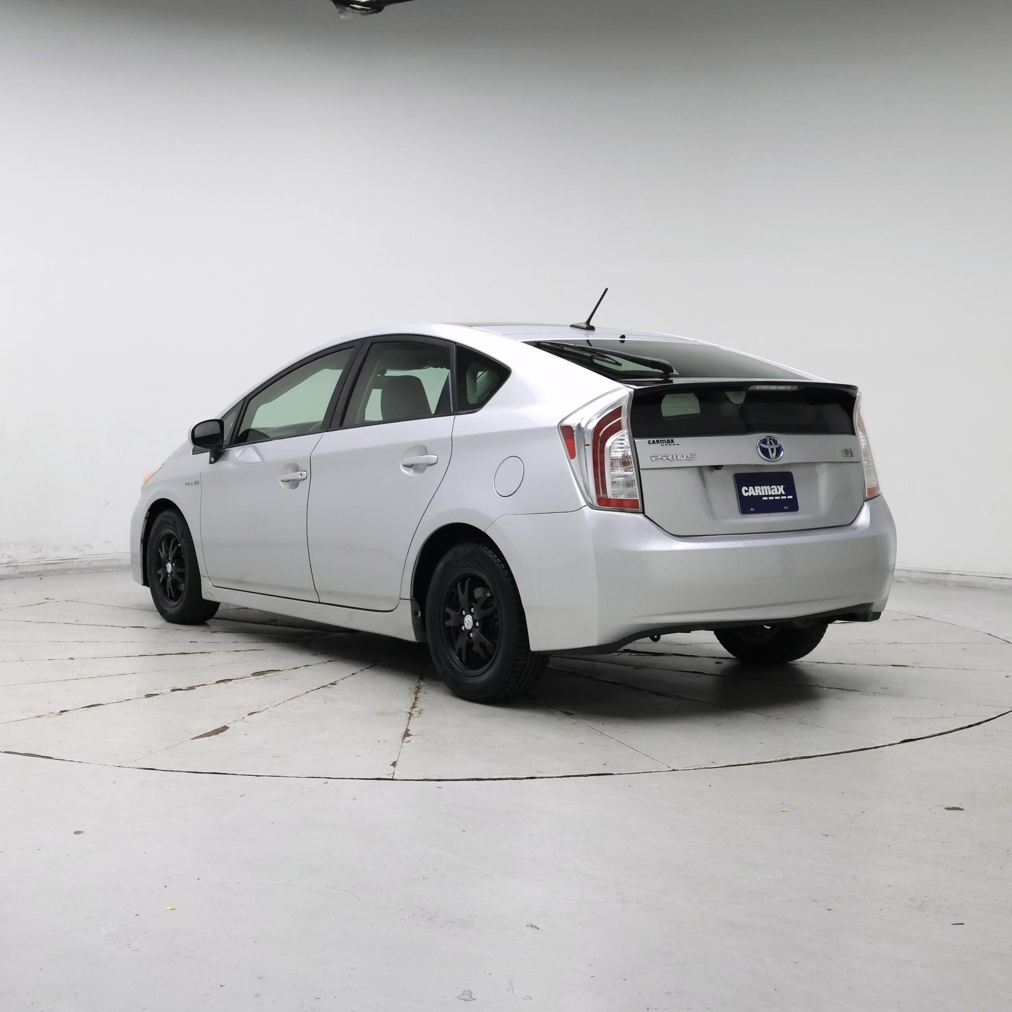 Thumbnail: 2014 Toyota Prius - 2