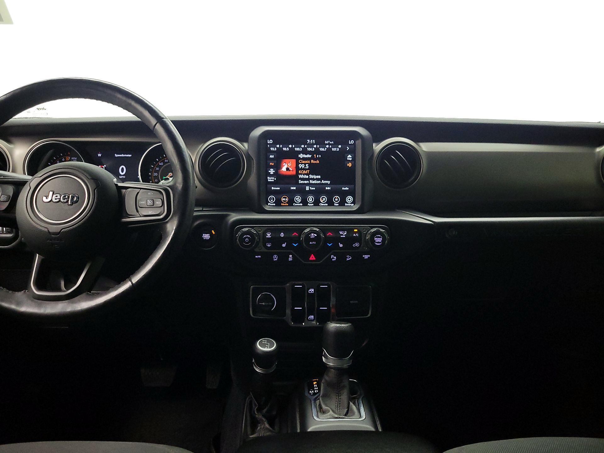 Thumbnail: 2020 Jeep Wrangler - 9