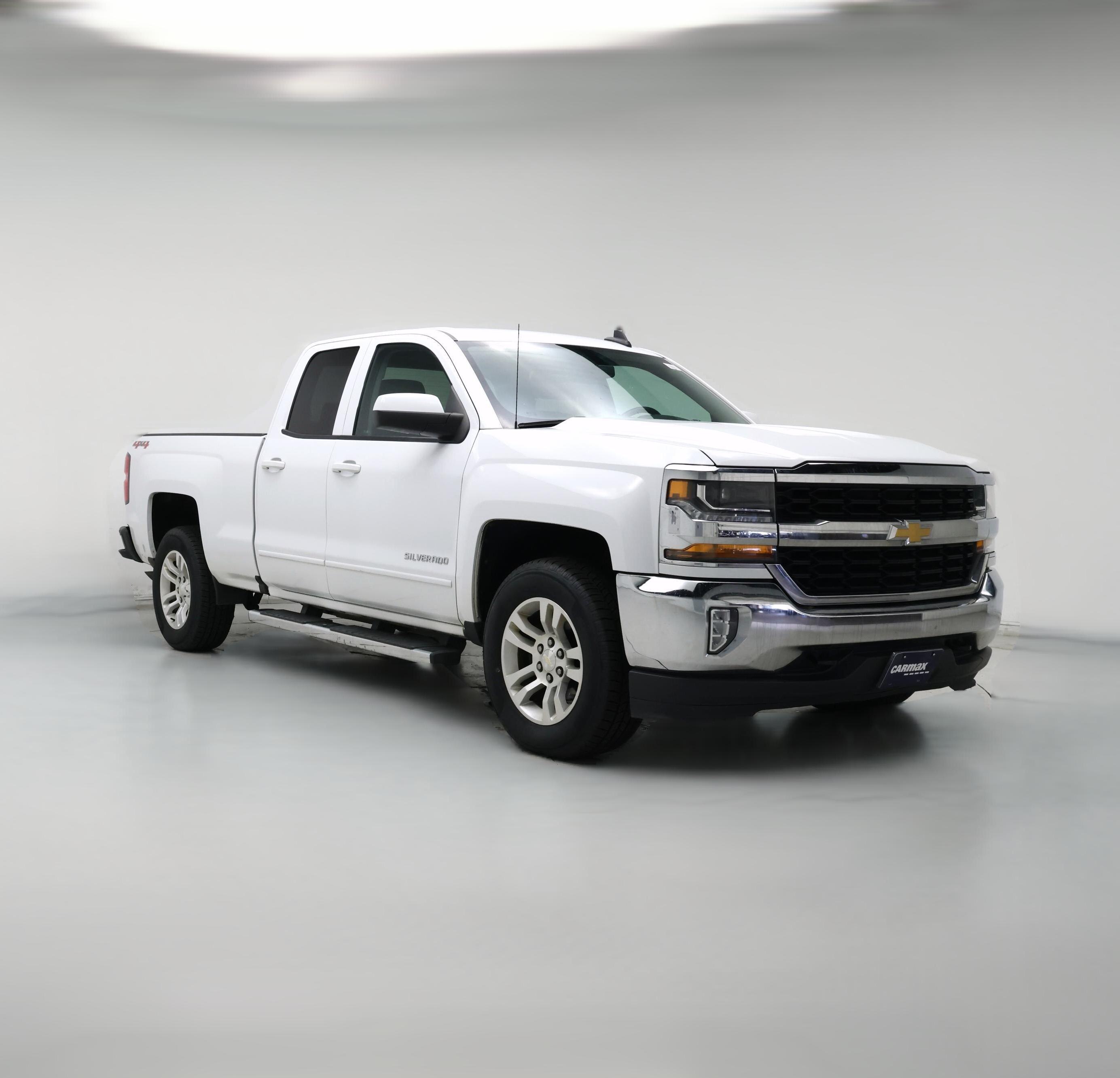 Thumbnail: 2017 Chevrolet Silverado 1500 - 1