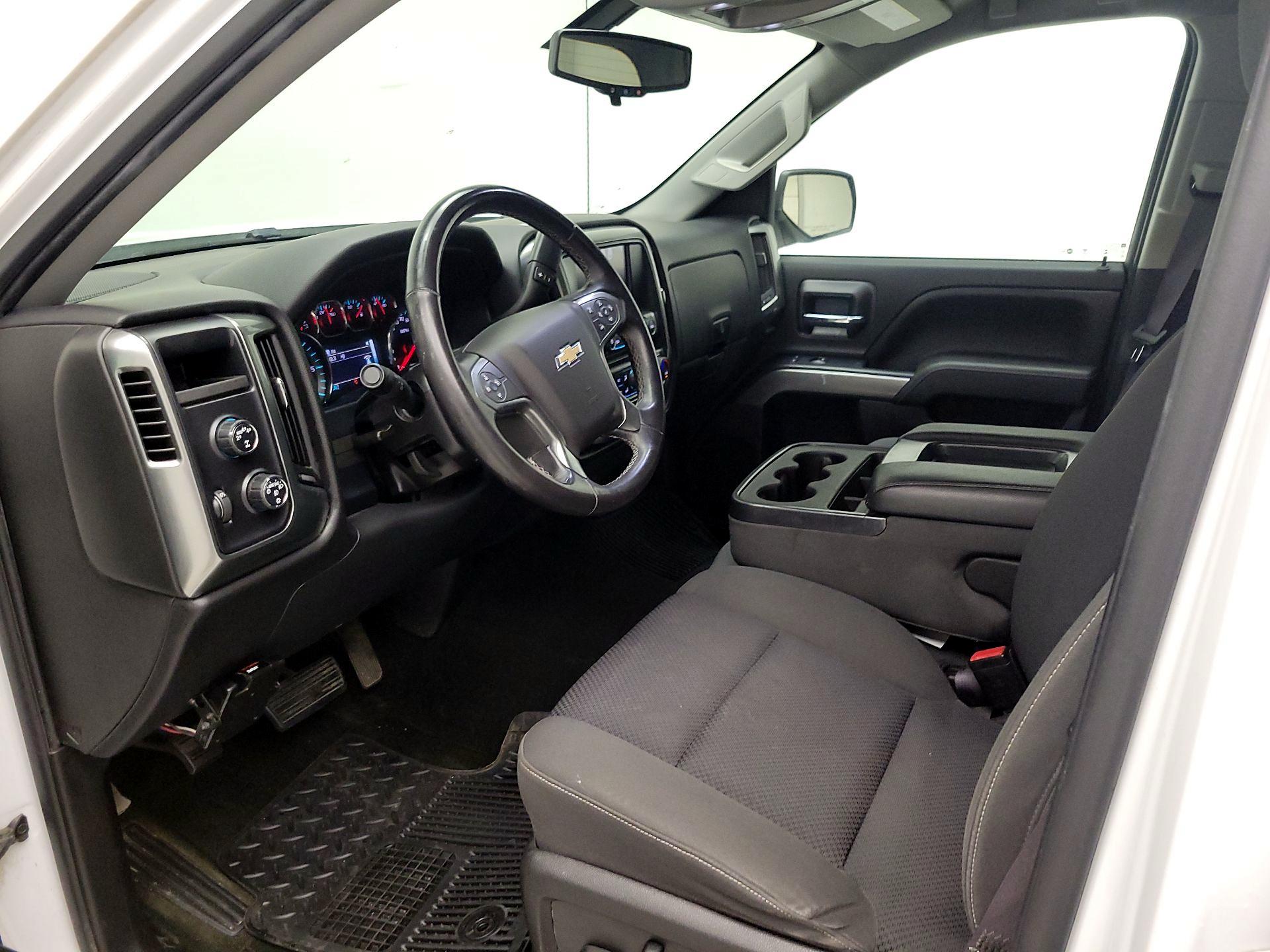 Thumbnail: 2017 Chevrolet Silverado 1500 - 11