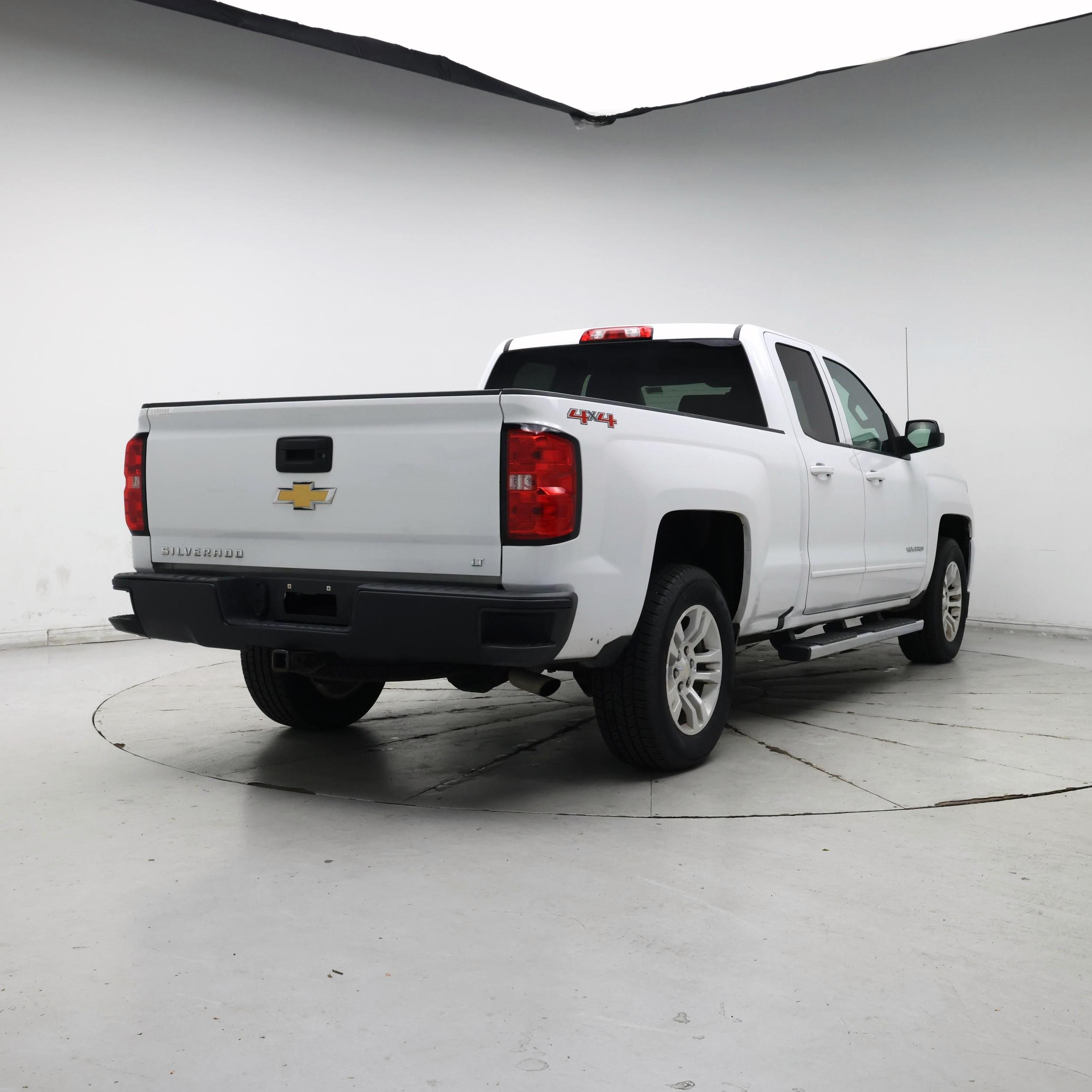 Thumbnail: 2017 Chevrolet Silverado 1500 - 8