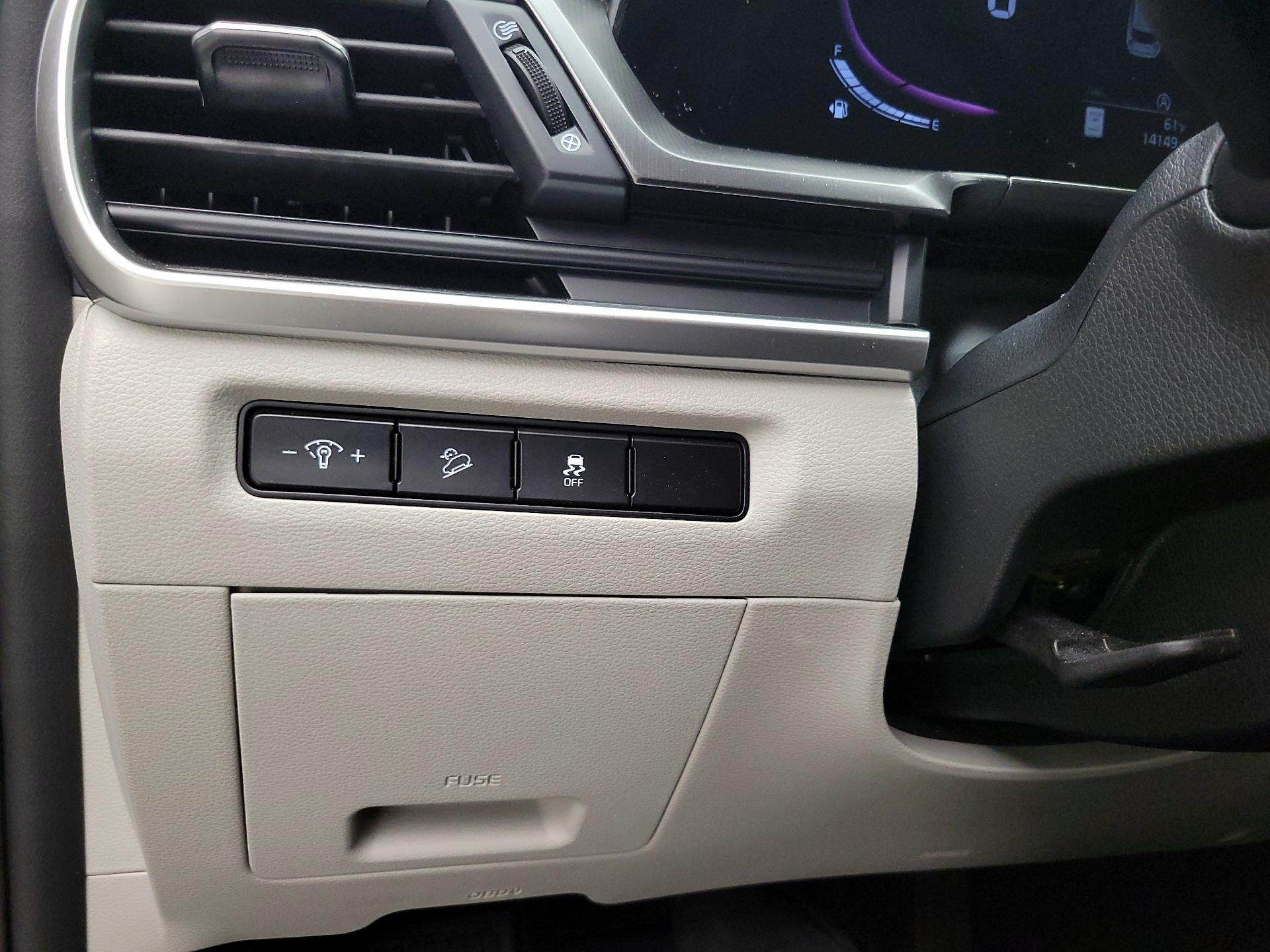 Thumbnail: 2023 Kia Telluride - 13