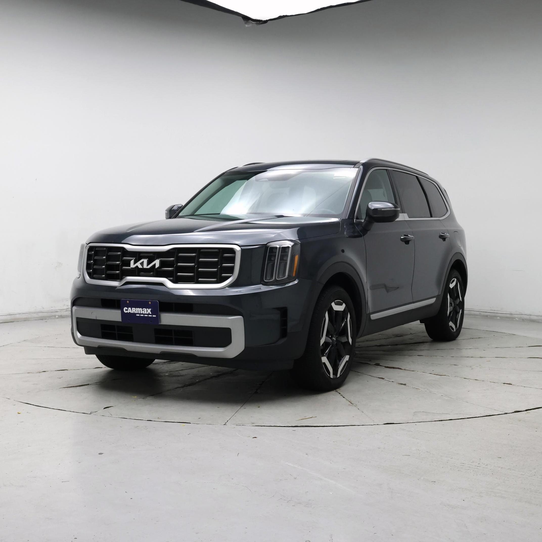 Thumbnail: 2023 Kia Telluride - 4