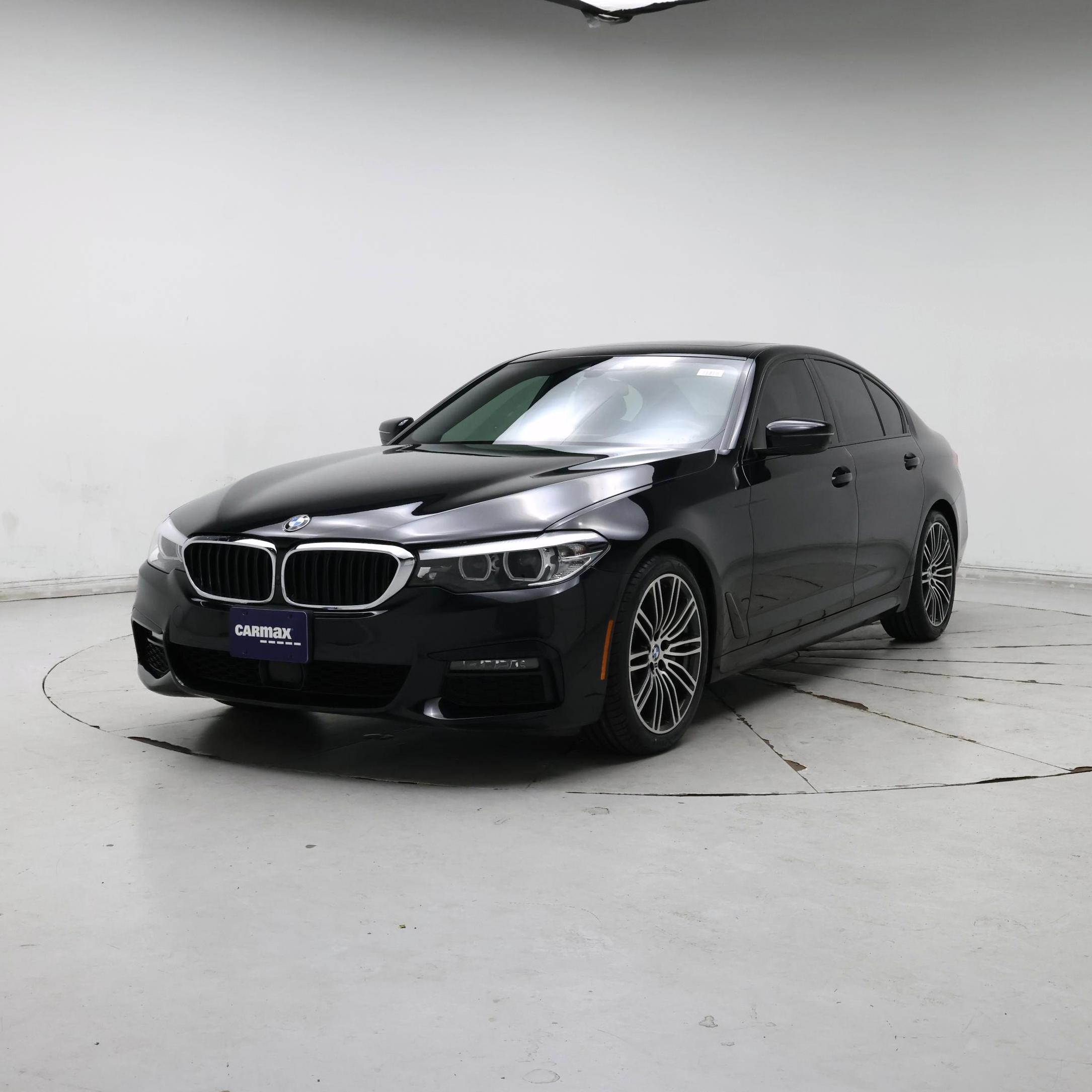 Thumbnail: 2019 BMW 5 Series - 4