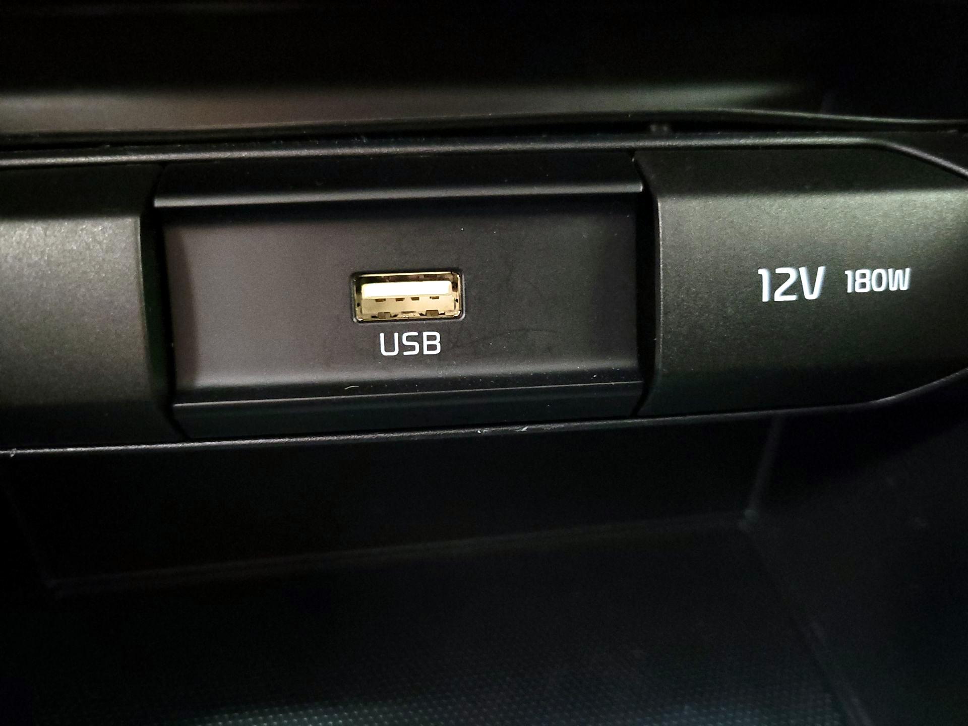 Thumbnail: 2022 Kia Rio5 - 18