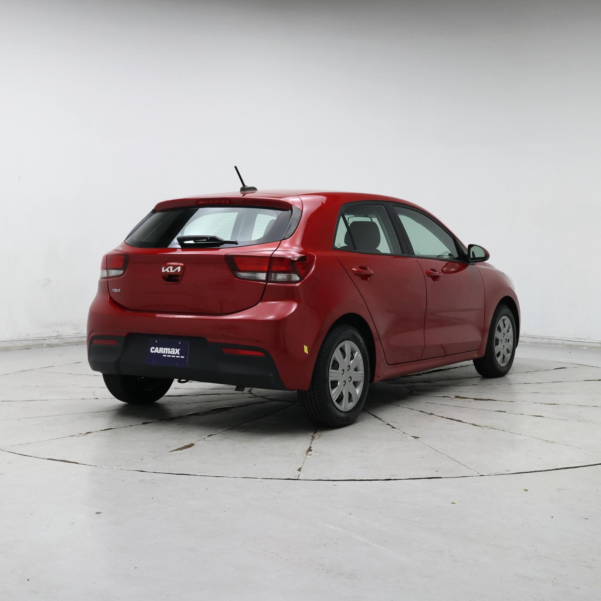 Thumbnail: 2022 Kia Rio5 - 8