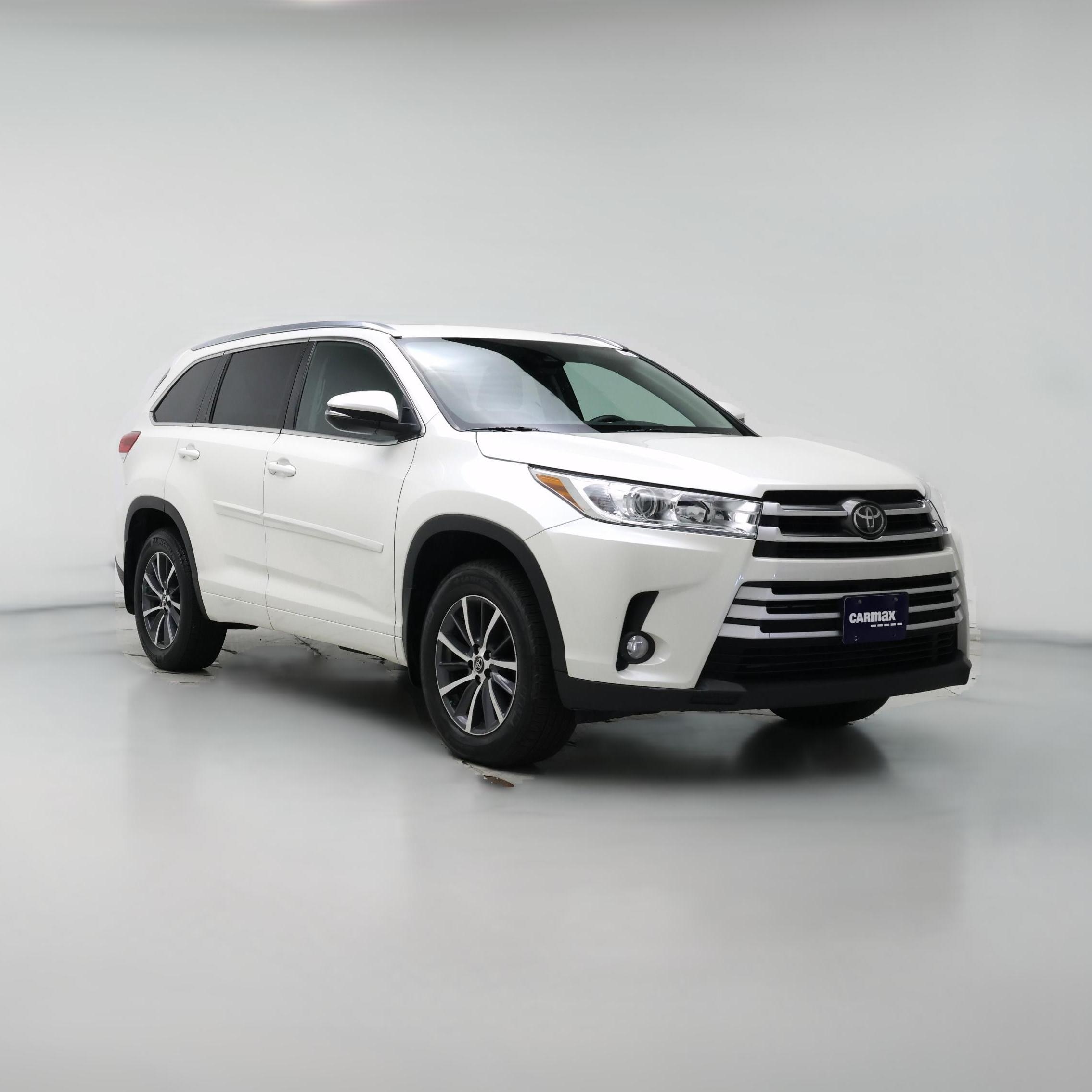 Thumbnail: 2017 Toyota Highlander - 1
