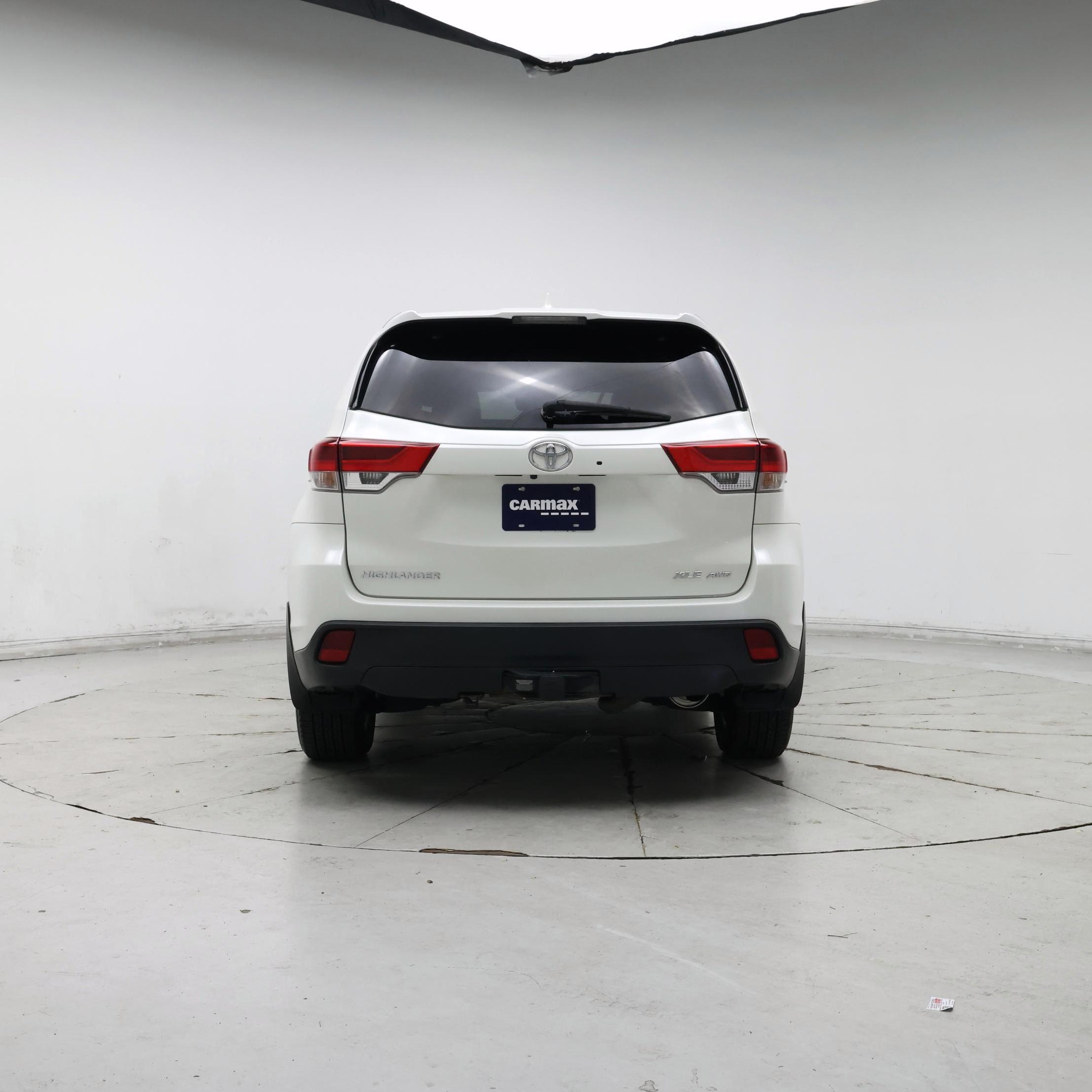 Thumbnail: 2017 Toyota Highlander - 6