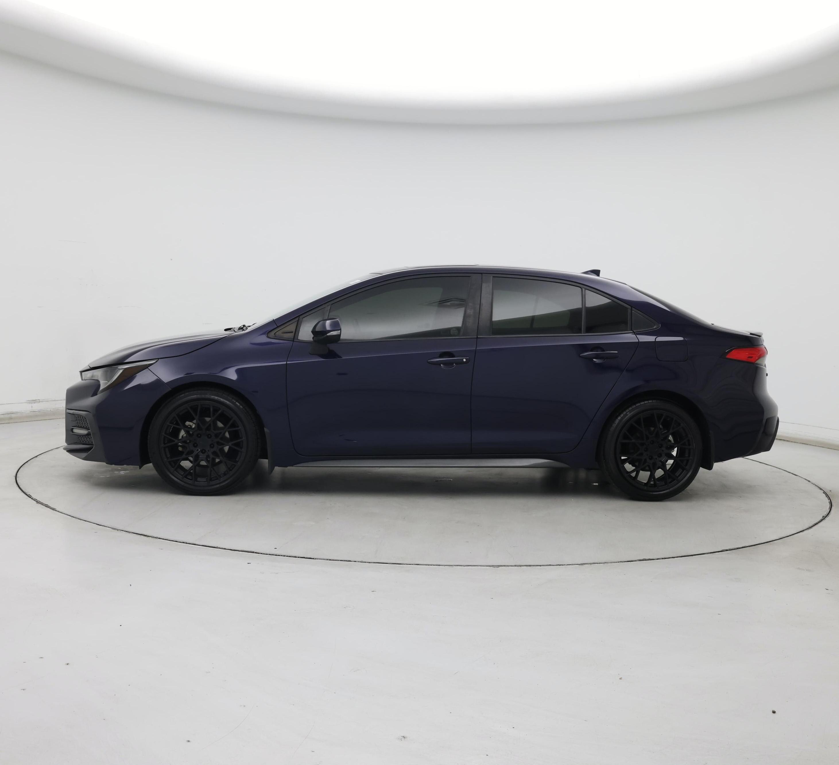 Thumbnail: 2022 Toyota Corolla - 3