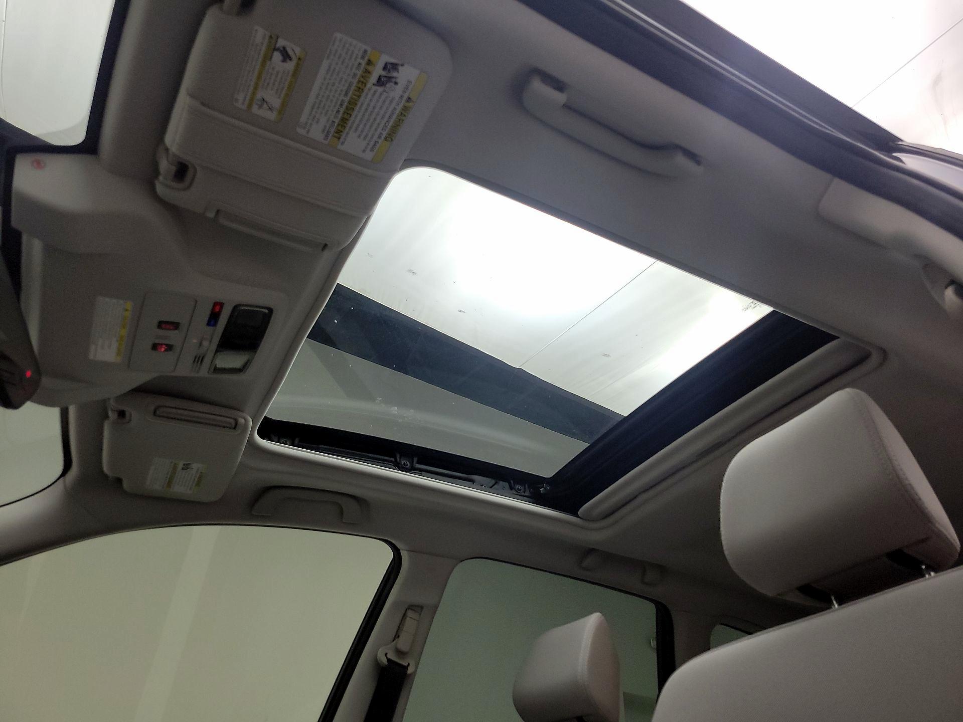 Thumbnail: 2018 Subaru Forester - 19