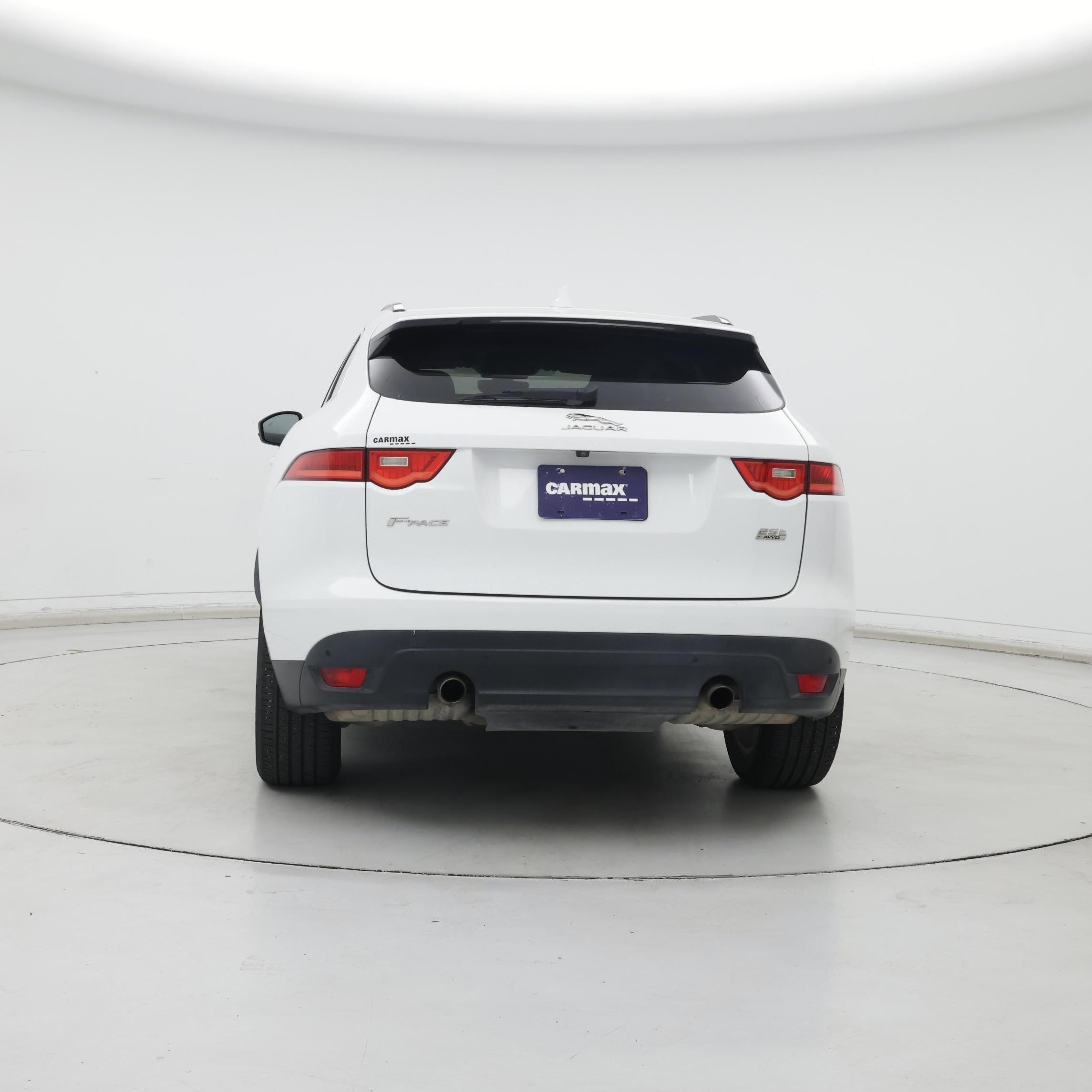 Thumbnail: 2019 Jaguar F-Pace - 6