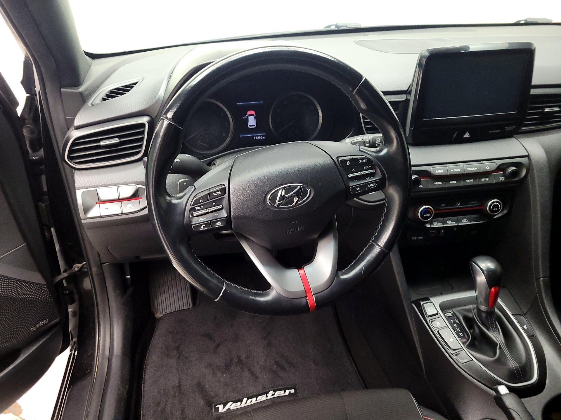Thumbnail: 2019 Hyundai Veloster - 10