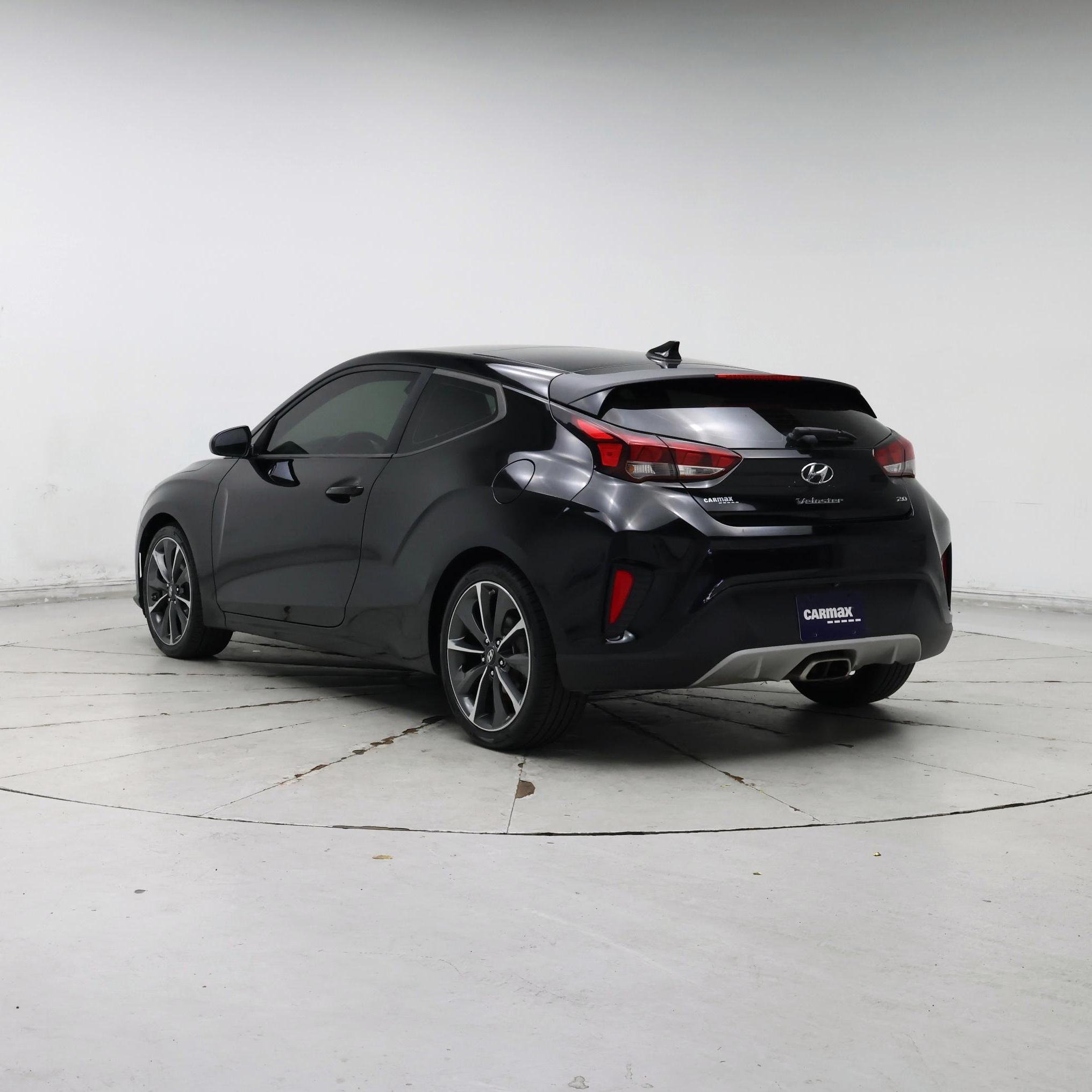 Thumbnail: 2019 Hyundai Veloster - 2