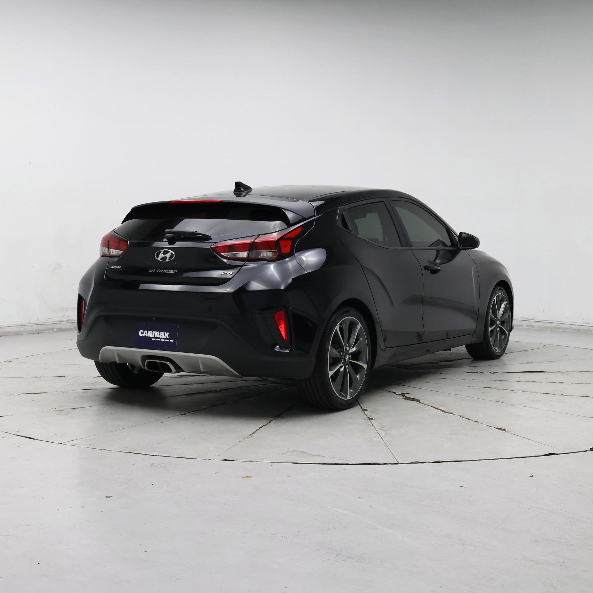 Thumbnail: 2019 Hyundai Veloster - 8