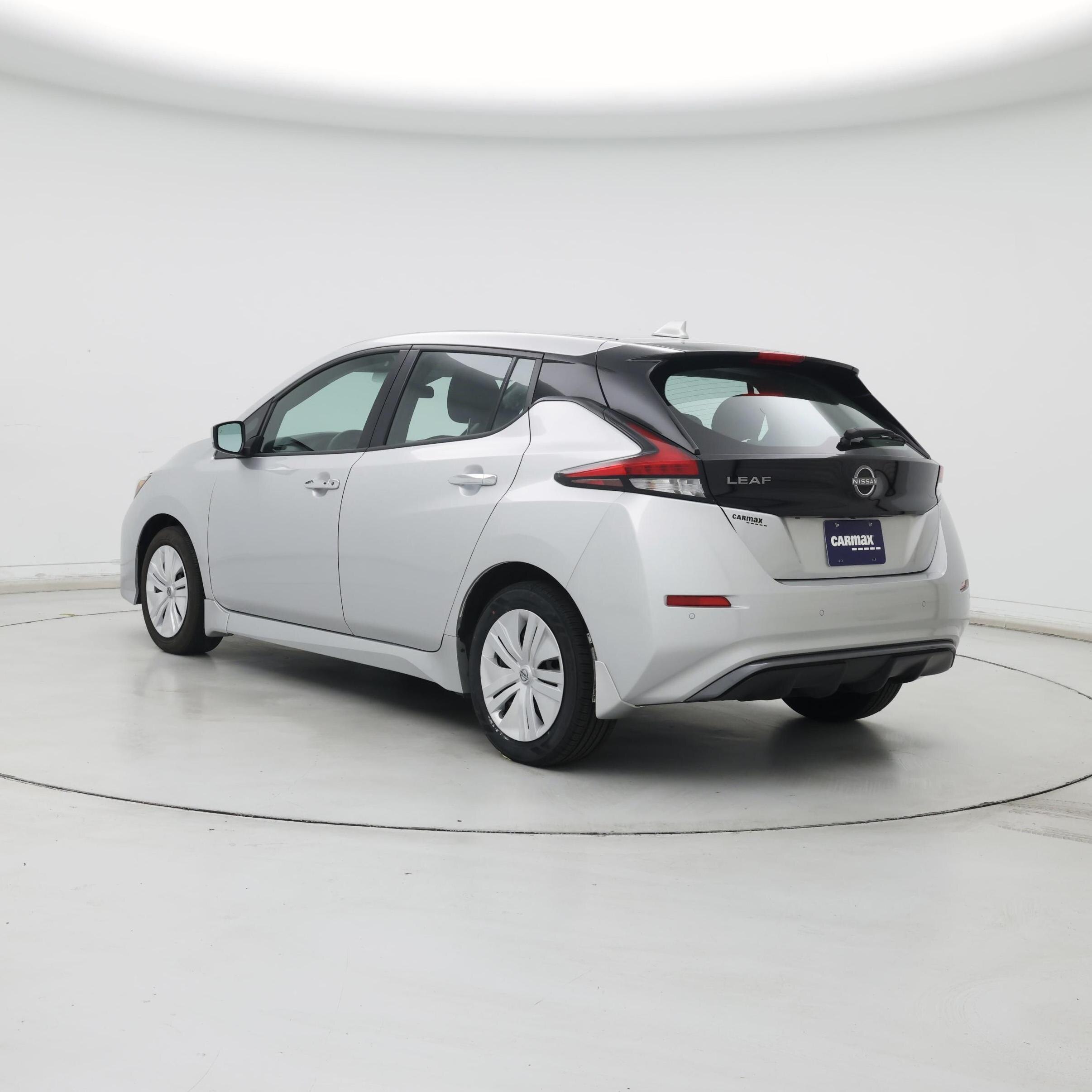 Thumbnail: 2025 Nissan Leaf - 2