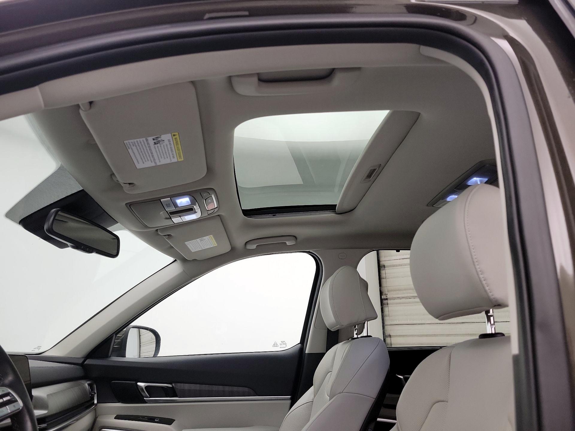 Thumbnail: 2023 Kia Telluride - 20
