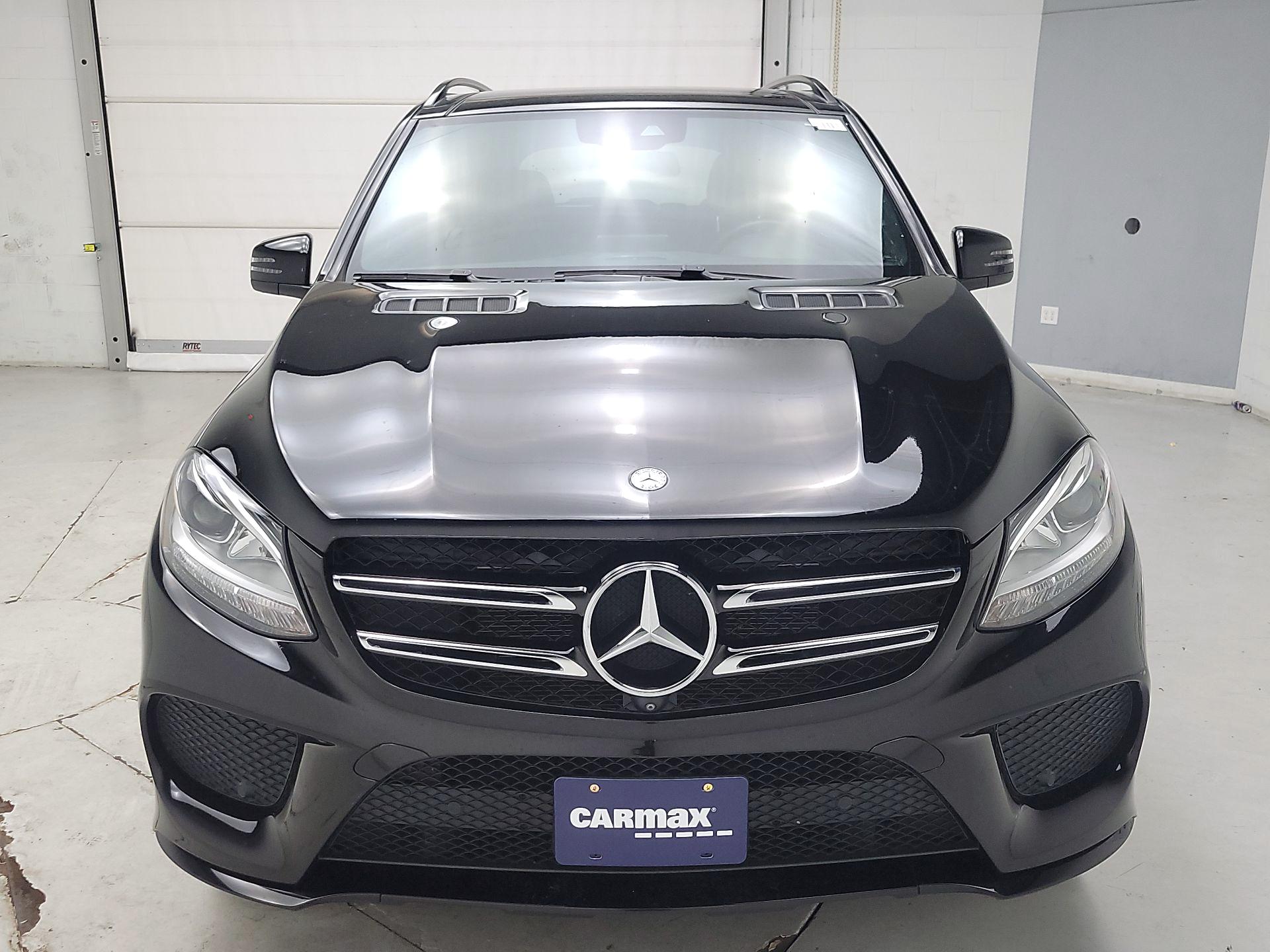 Thumbnail: 2017 Mercedes-Benz GLE - 2