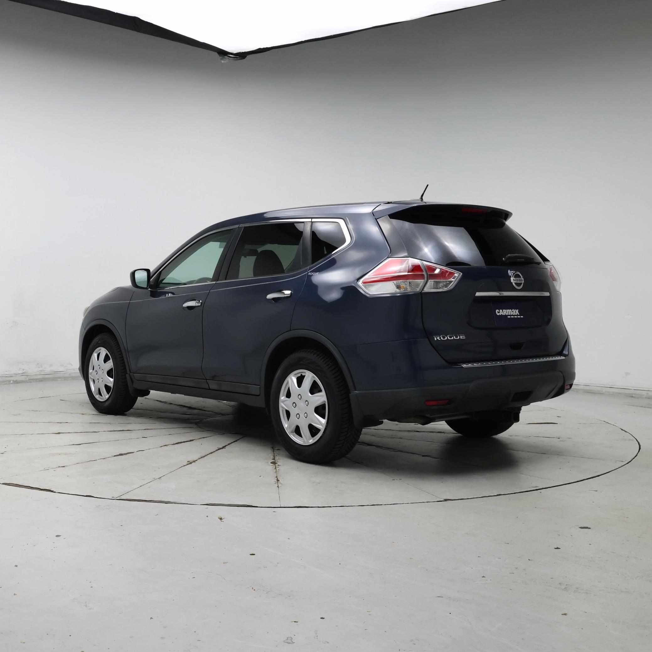Thumbnail: 2016 Nissan Rogue - 2