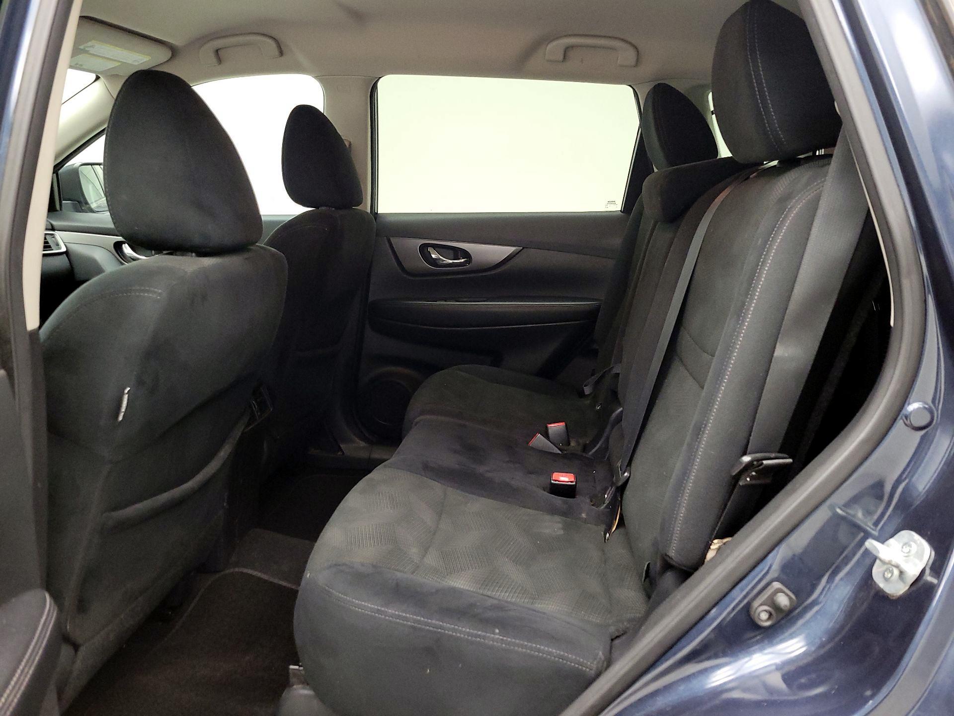 Thumbnail: 2016 Nissan Rogue - 19