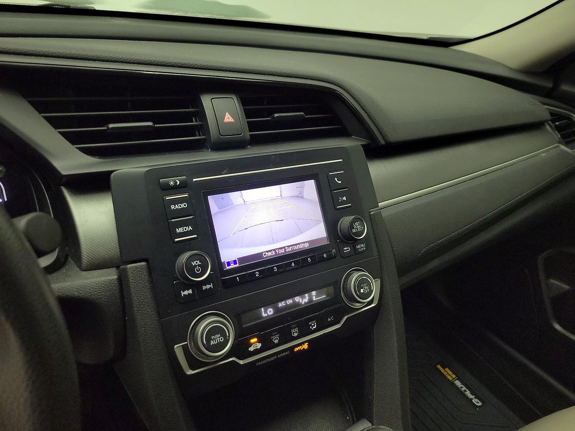 Thumbnail: 2016 Honda Civic - 14