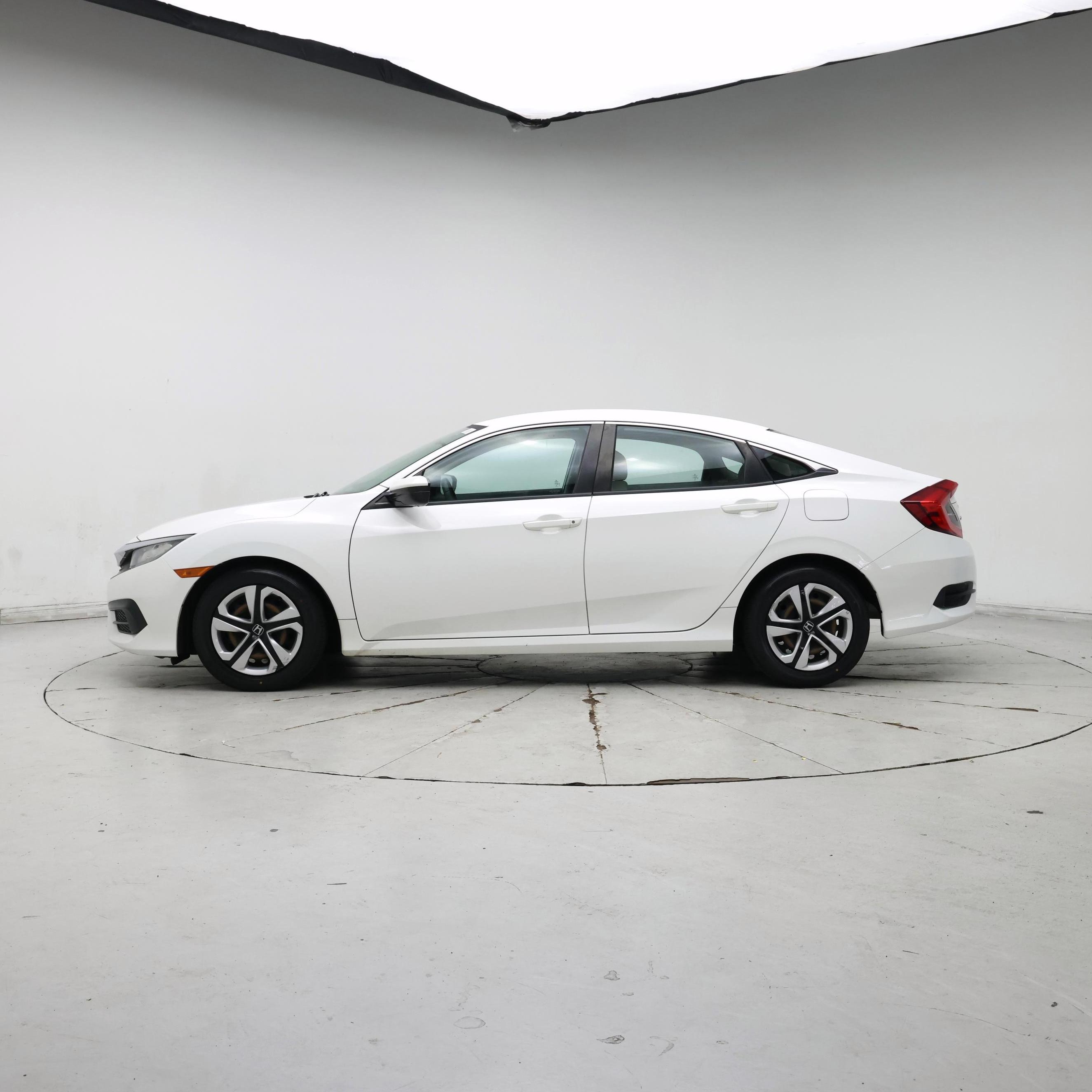 Thumbnail: 2016 Honda Civic - 3