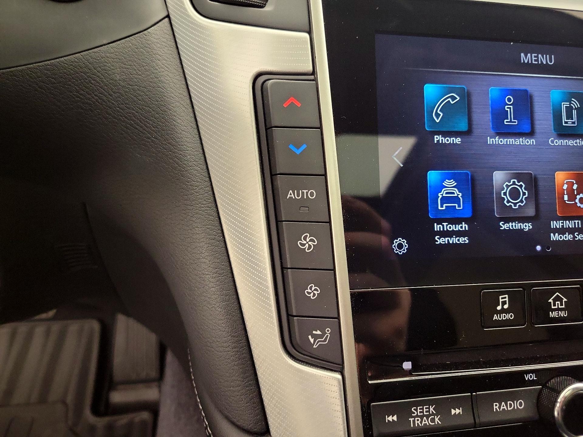 Thumbnail: 2024 INFINITI Q50 - 16