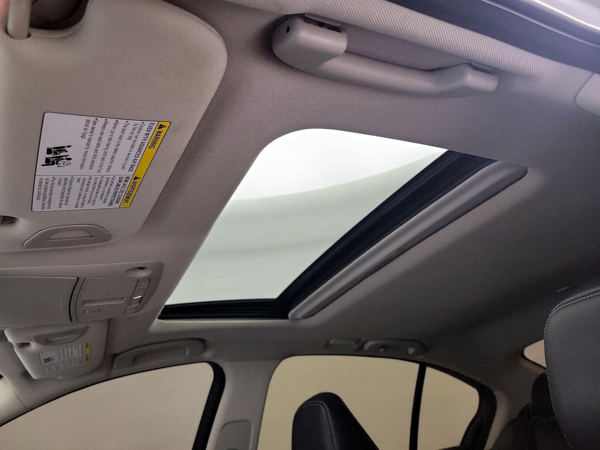 Thumbnail: 2024 INFINITI Q50 - 19