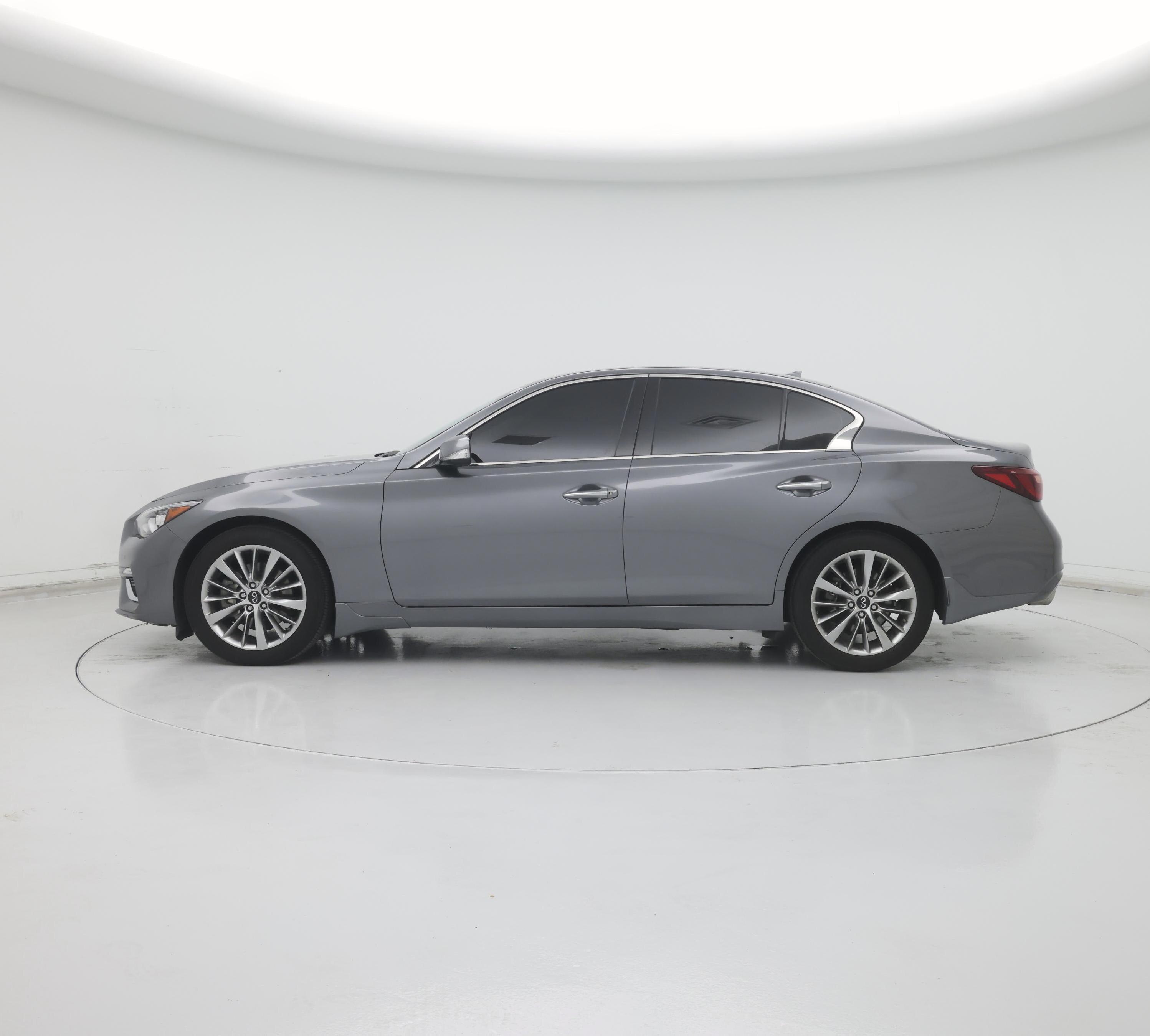 Thumbnail: 2024 INFINITI Q50 - 3